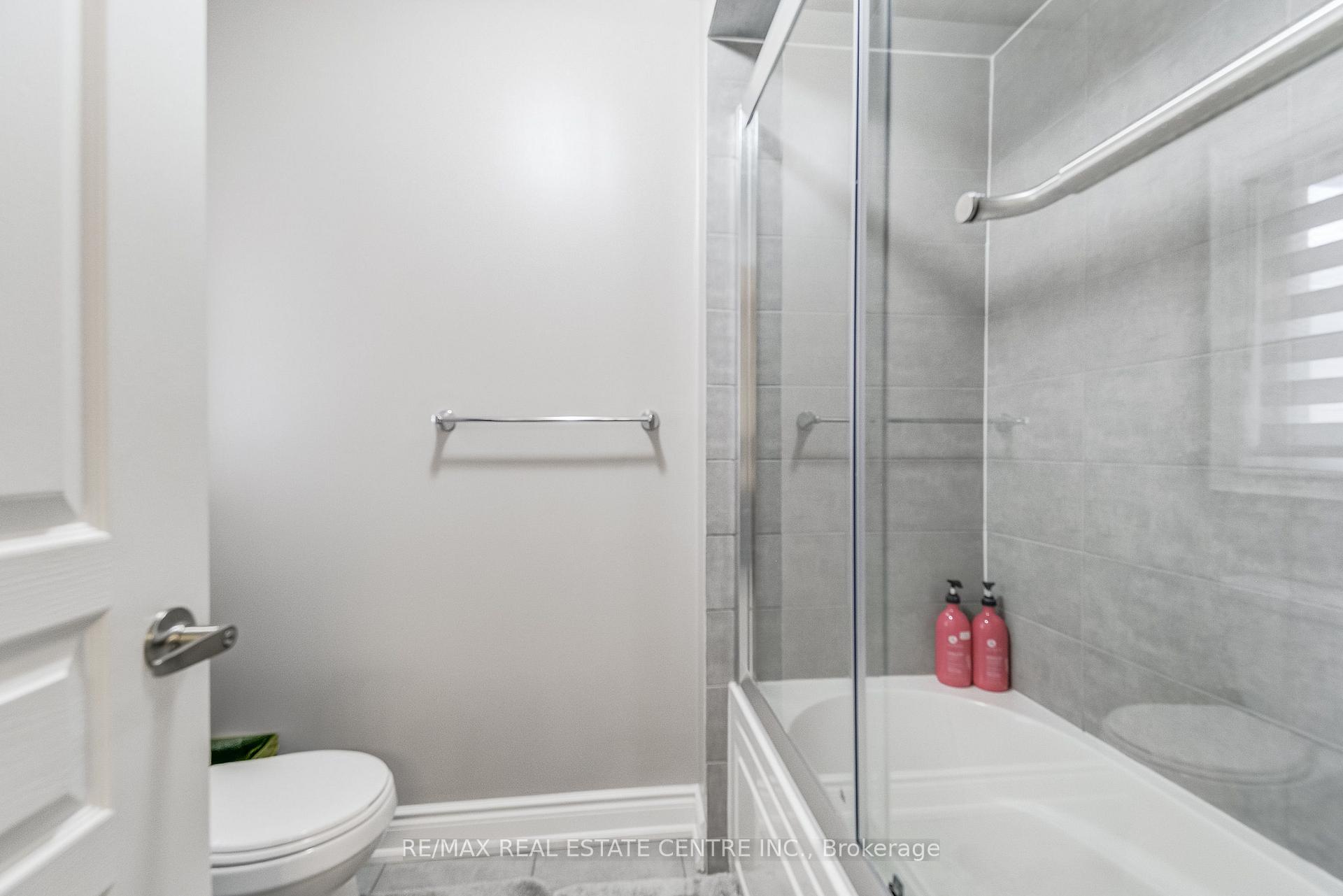 Photo 17 of 1578 Leger Way, Milton, Ford — HOMEH
