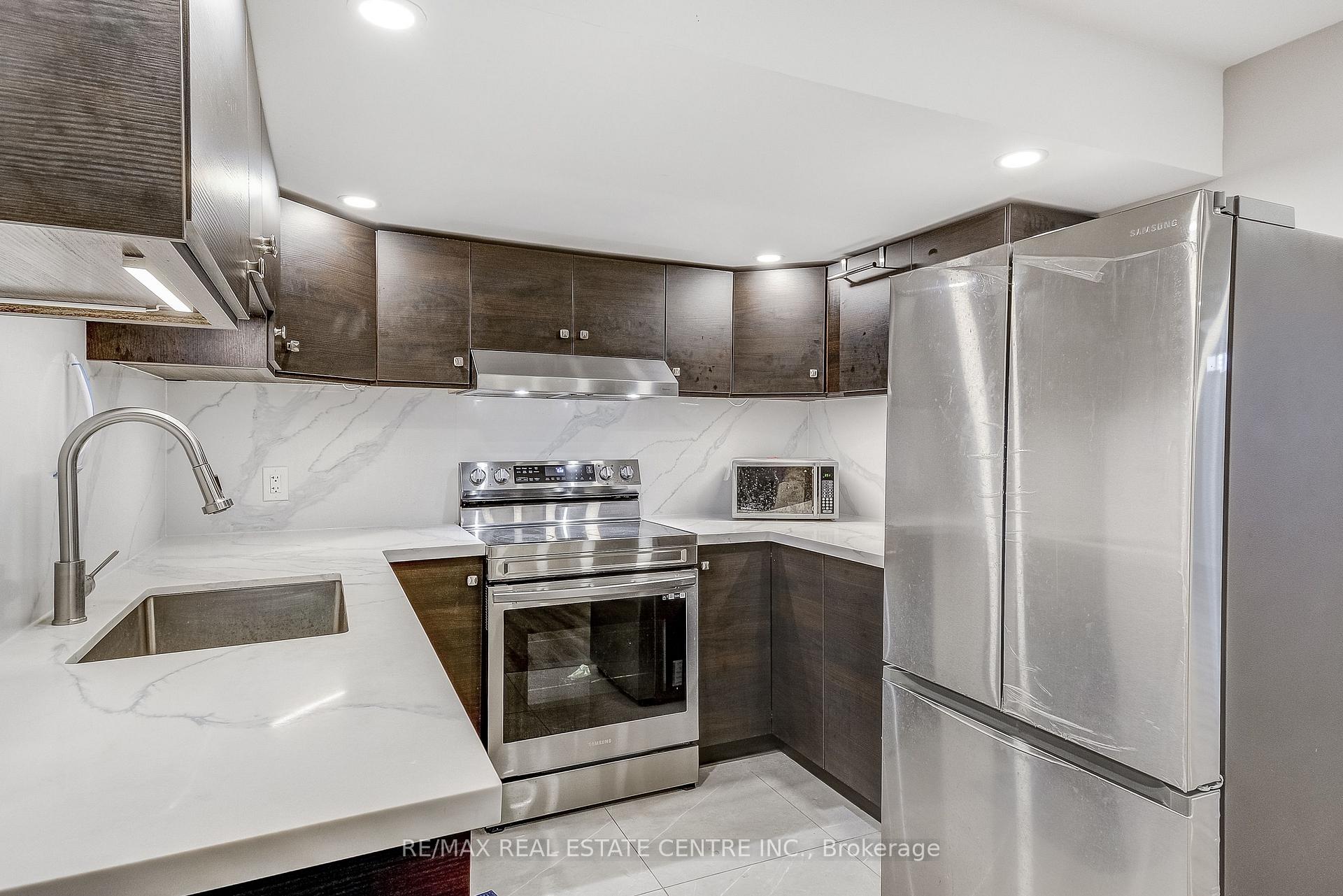 Photo 31 of 1578 Leger Way, Milton, Ford — HOMEH