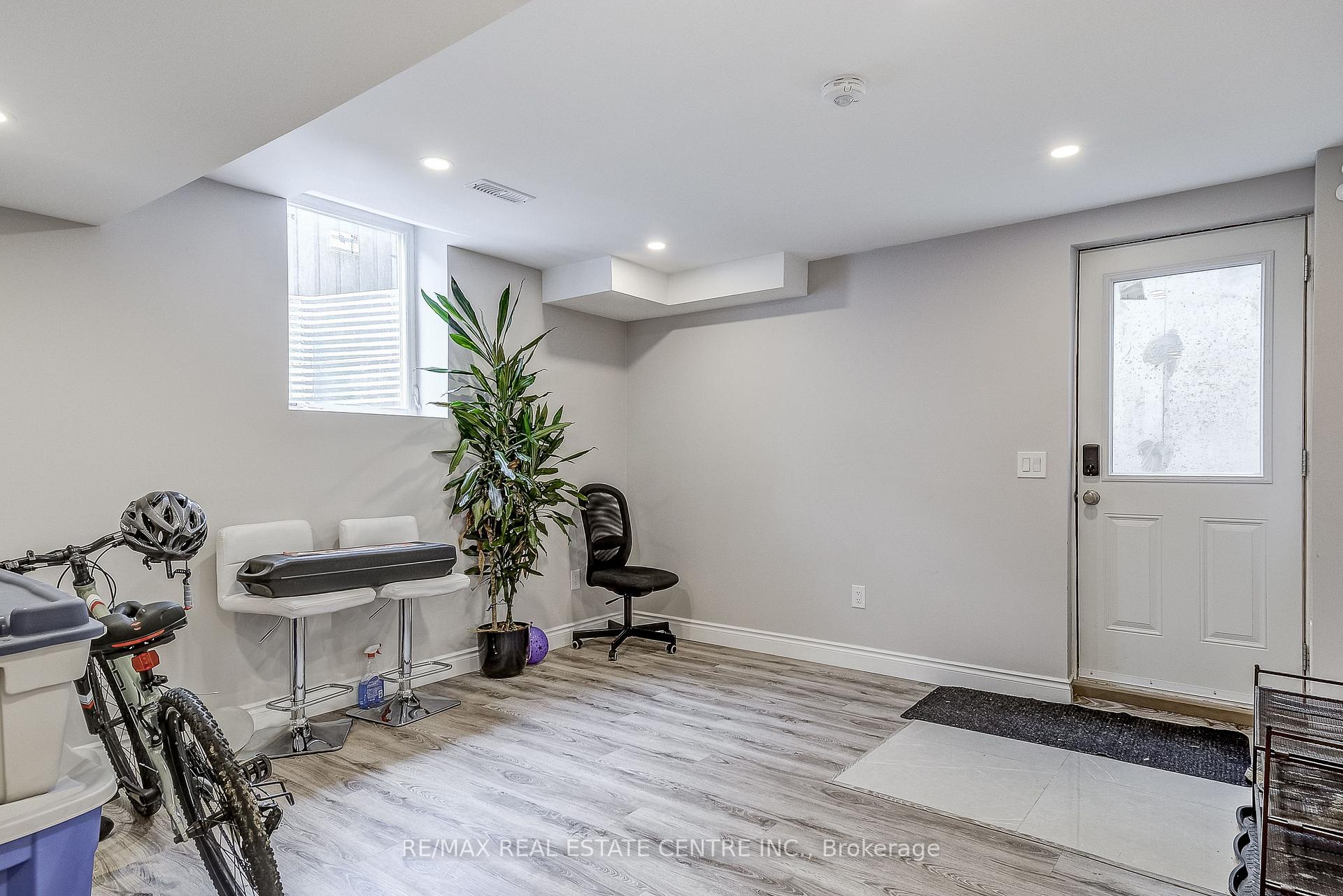 Photo 34 of 1578 Leger Way, Milton, Ford — HOMEH
