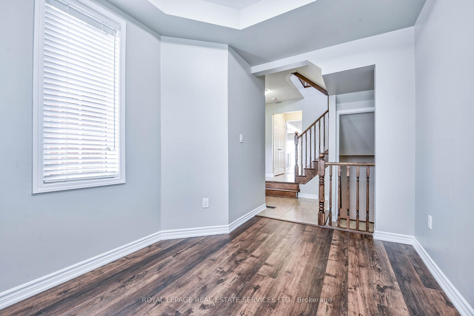 Photo 7 of 1020 Diefenbaker Street, Milton, Willmott — HOMEH