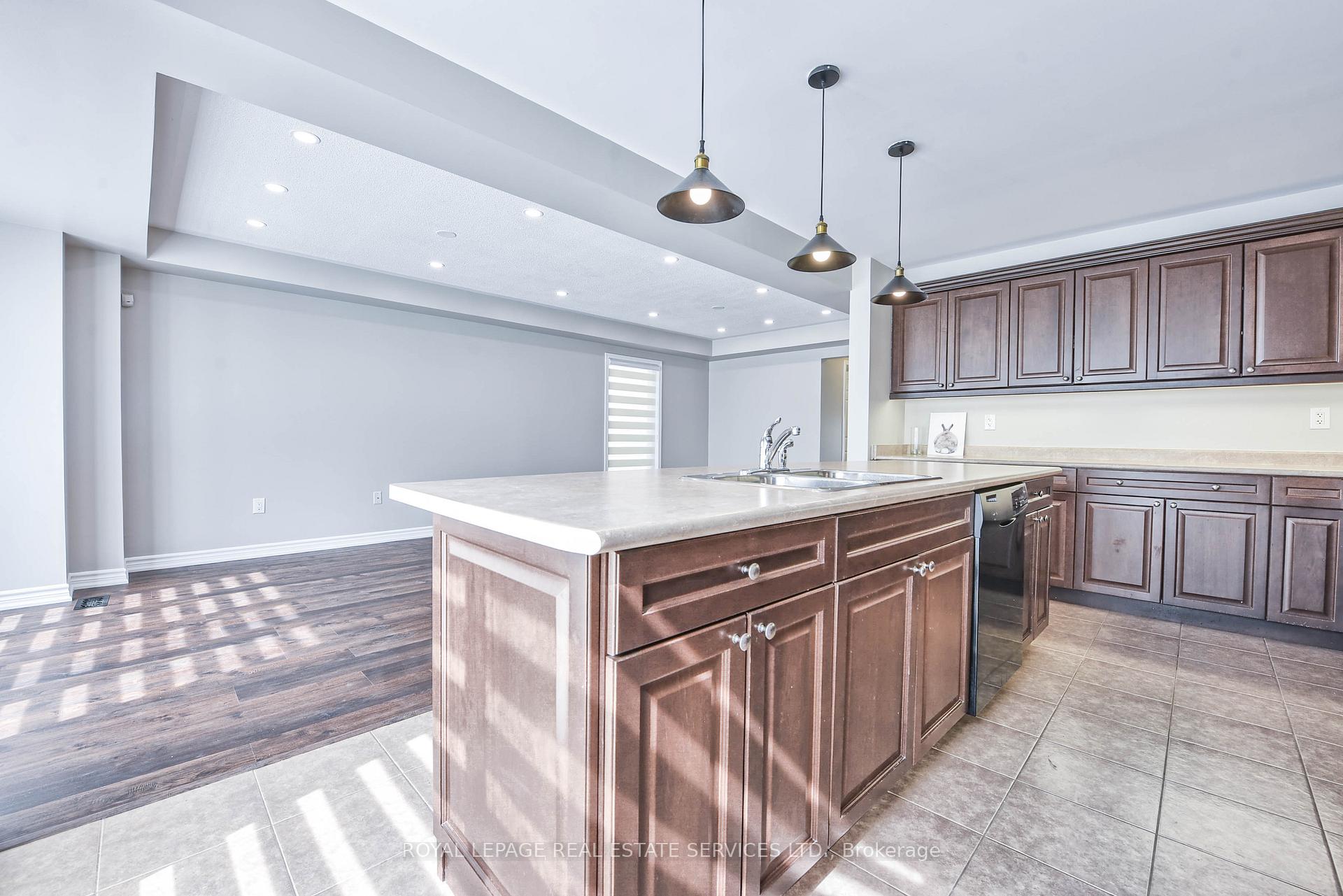 Photo 15 of 1020 Diefenbaker Street, Milton, Willmott — HOMEH
