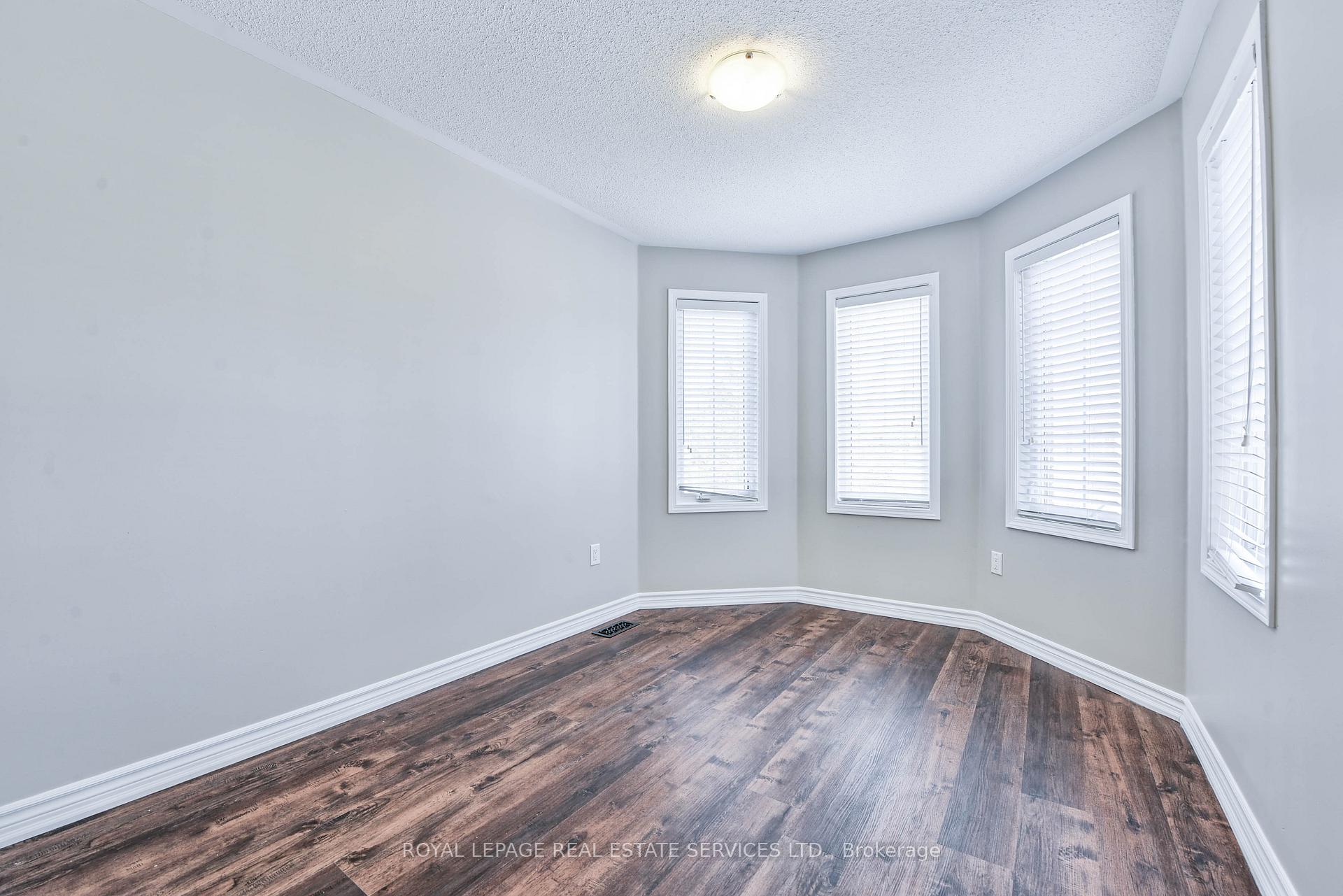 Photo 21 of 1020 Diefenbaker Street, Milton, Willmott — HOMEH