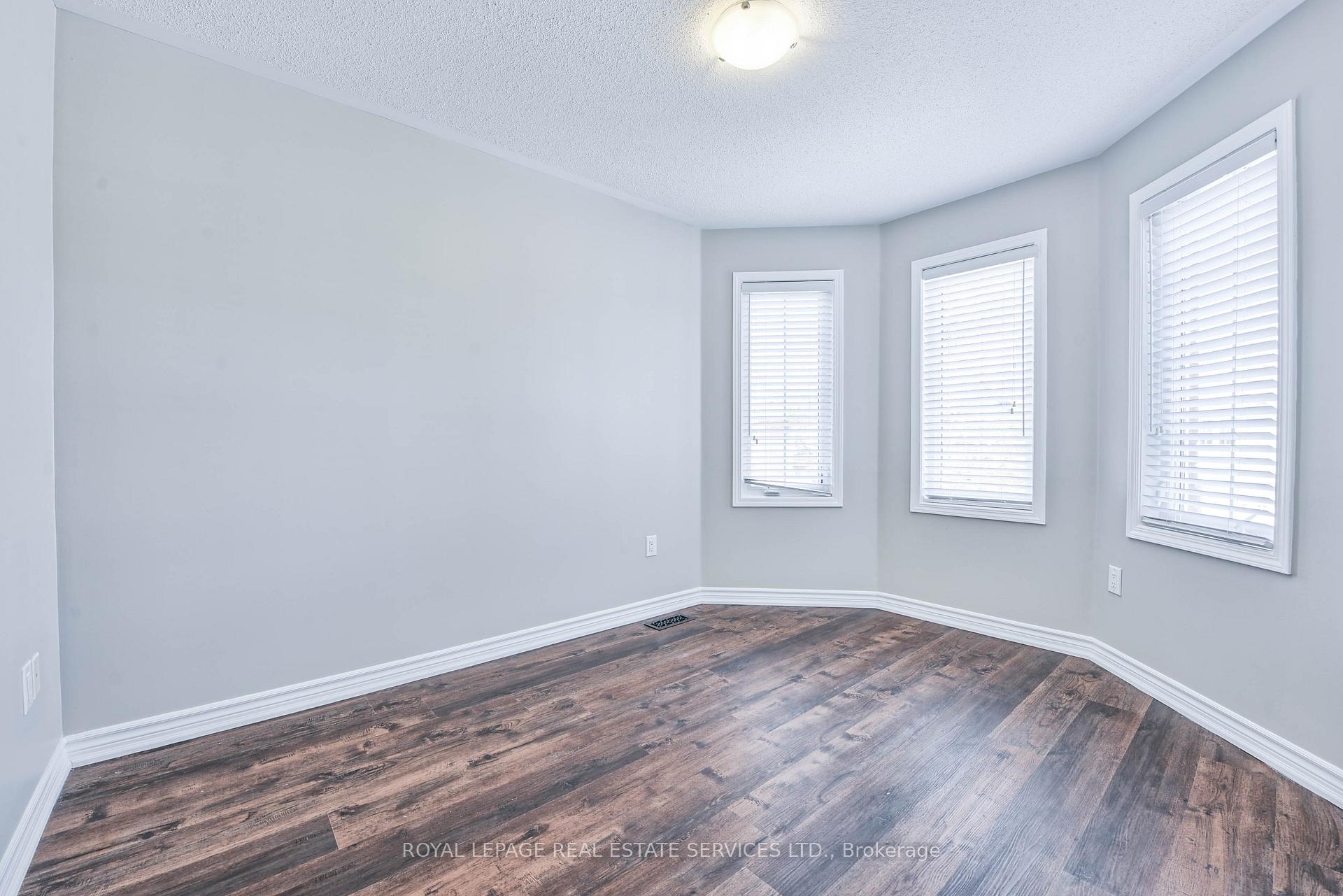 Photo 24 of 1020 Diefenbaker Street, Milton, Willmott — HOMEH
