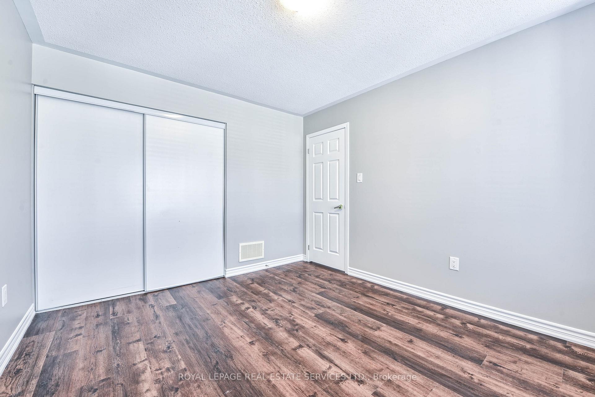 Photo 27 of 1020 Diefenbaker Street, Milton, Willmott — HOMEH