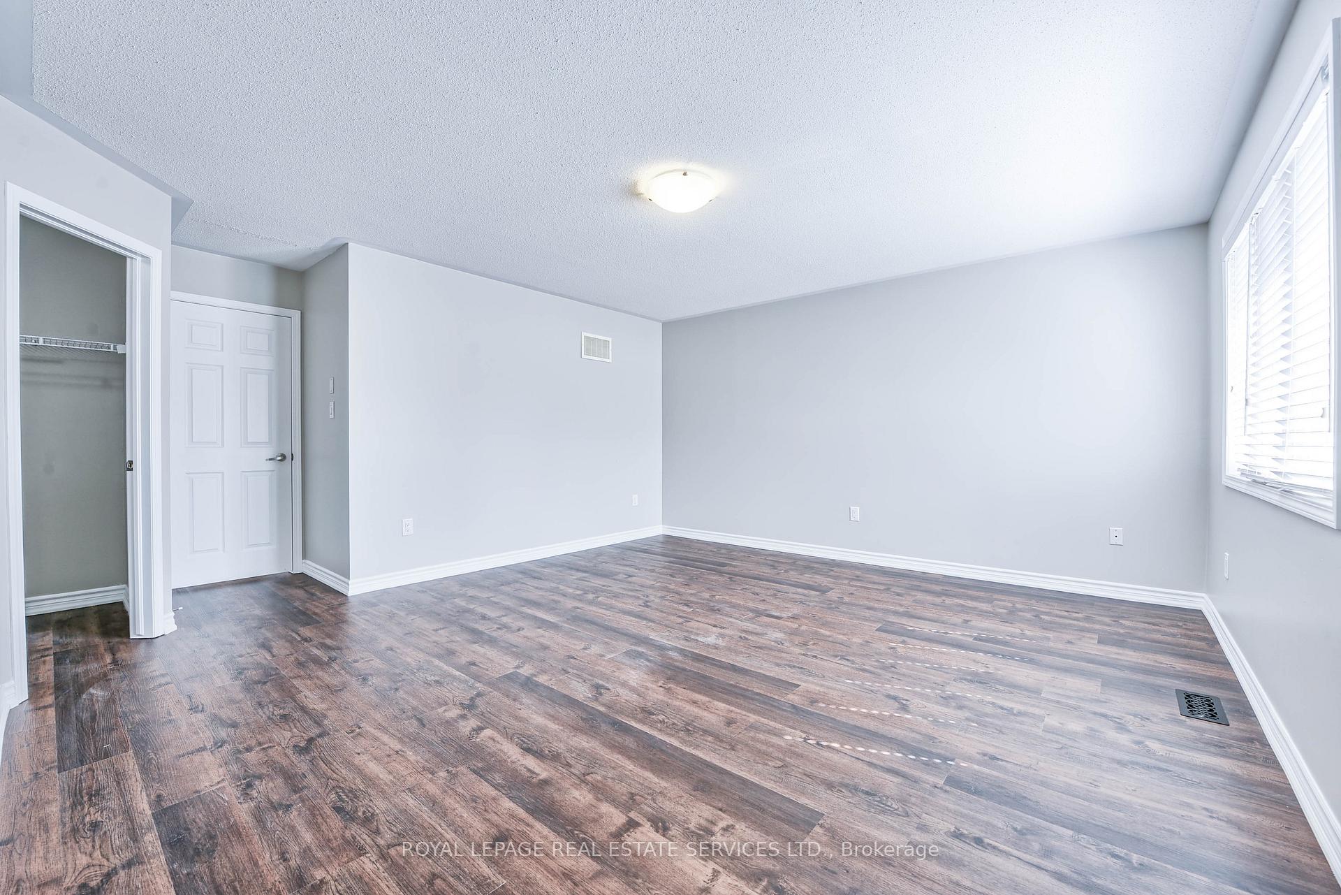 Photo 29 of 1020 Diefenbaker Street, Milton, Willmott — HOMEH