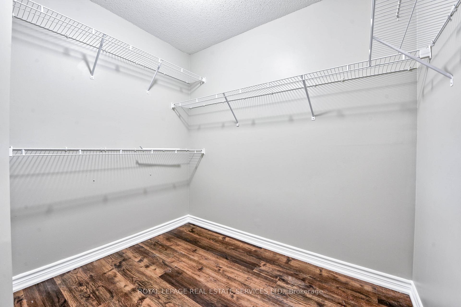 Photo 34 of 1020 Diefenbaker Street, Milton, Willmott — HOMEH