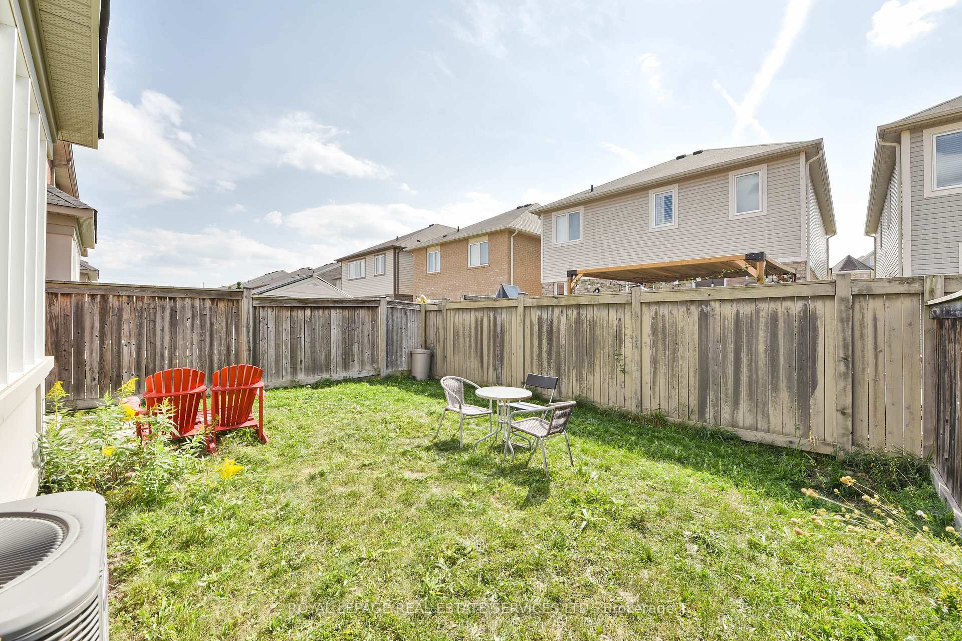 Photo 41 of 1020 Diefenbaker Street, Milton, Willmott — HOMEH