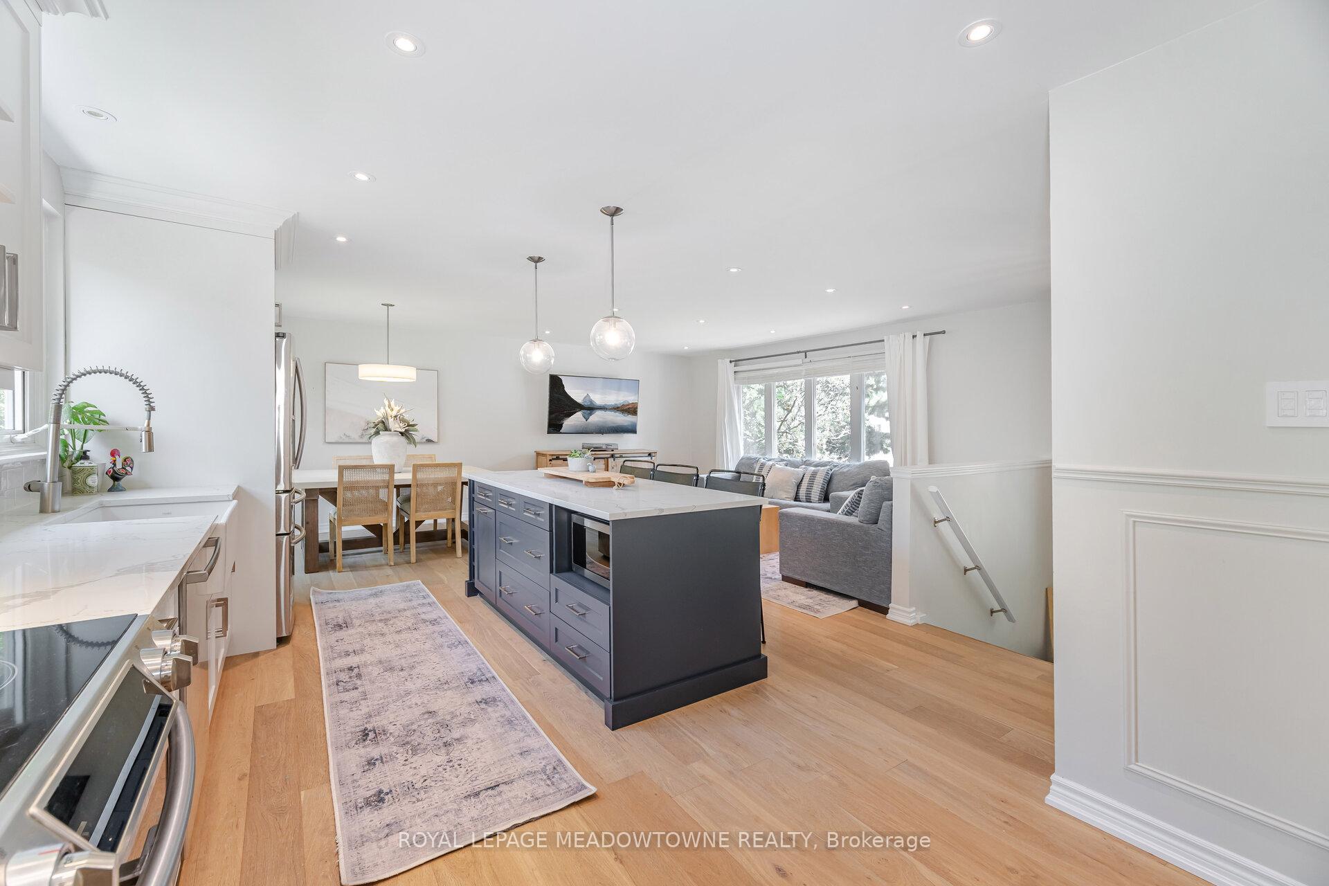 Photo 15 of 653 Joyce Boulevard, Milton, Dorset Park — HOMEH