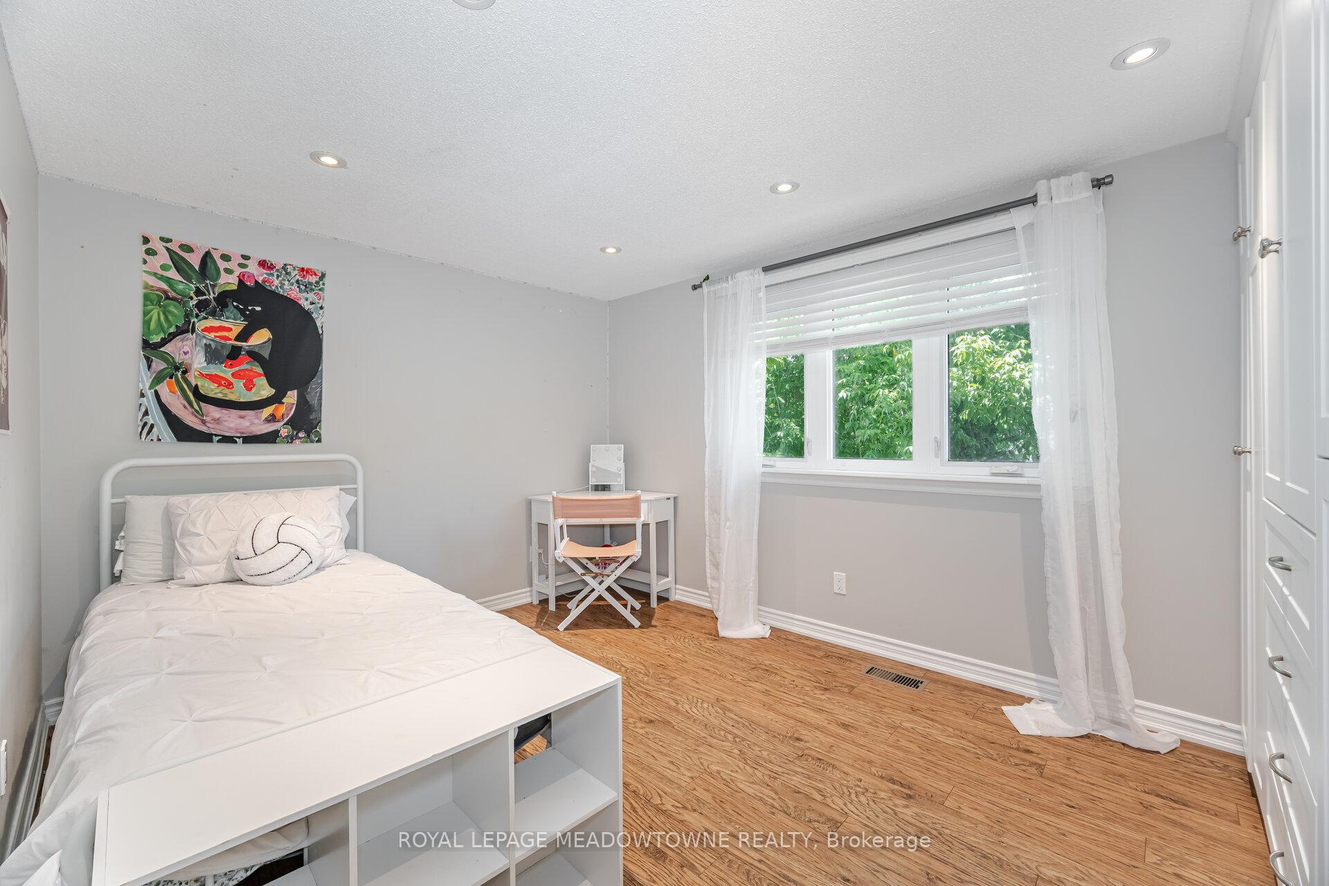 Photo 16 of 653 Joyce Boulevard, Milton, Dorset Park — HOMEH