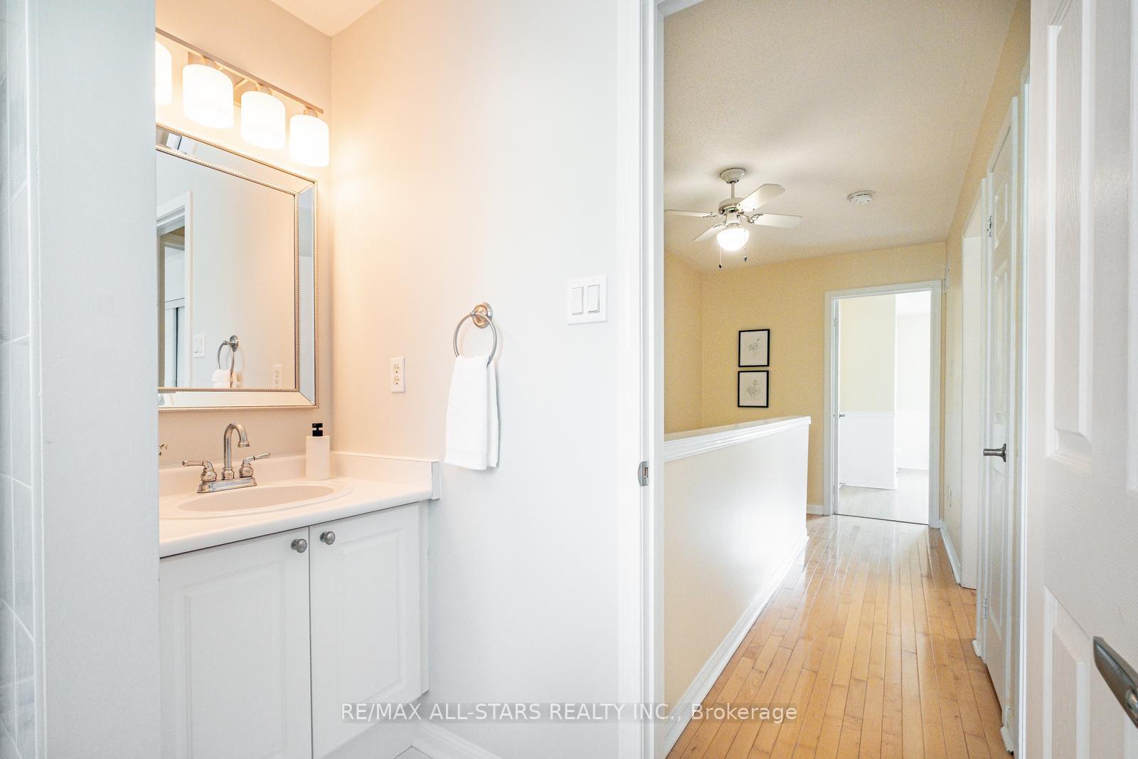 Photo 34 of 107 White's Hill Avenue, Markham, Cornell — HOMEH