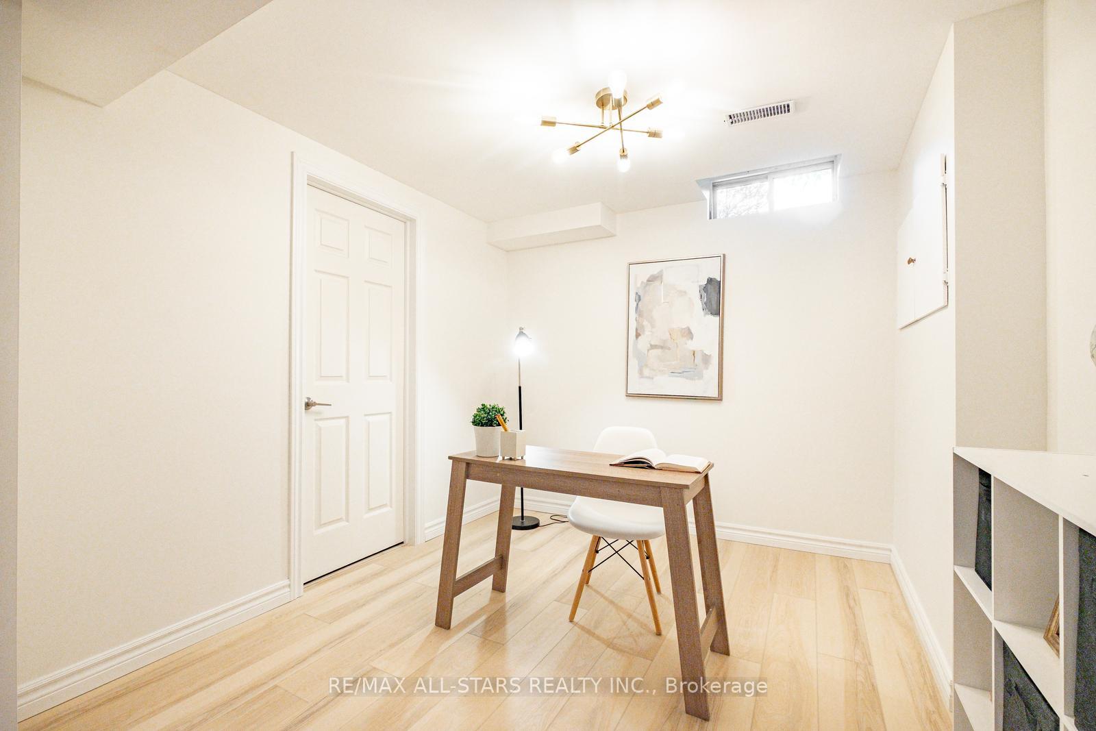 Photo 38 of 107 White's Hill Avenue, Markham, Cornell — HOMEH