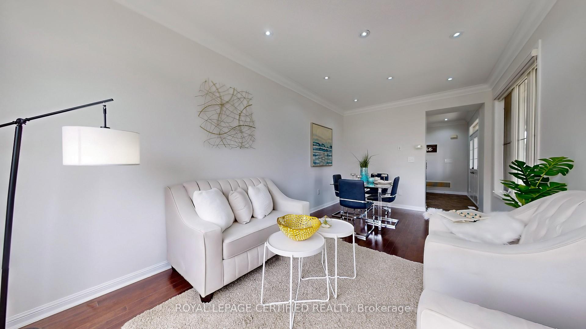 Photo 14 of 169 Fennamore Terrace, Milton, Harrison — HOMEH