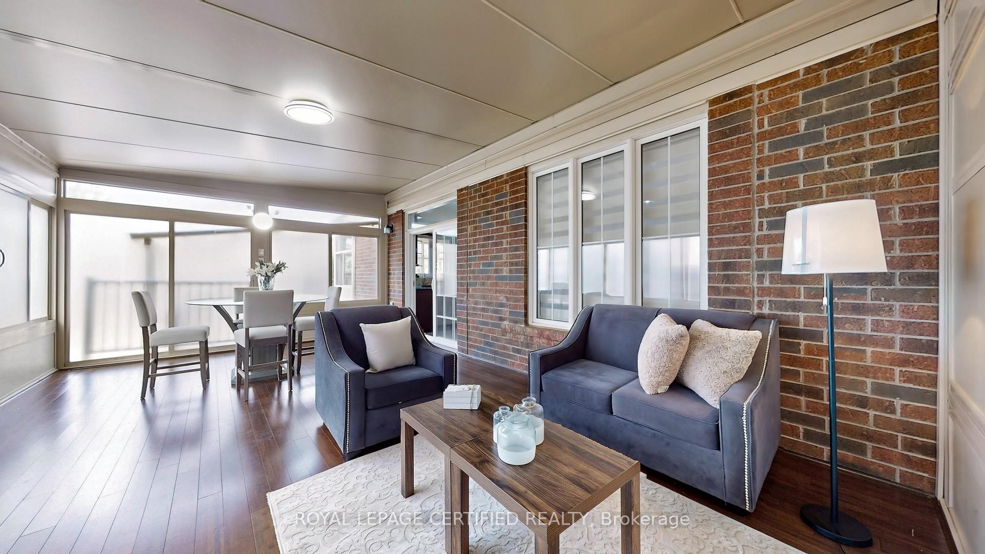 Photo 15 of 169 Fennamore Terrace, Milton, Harrison — HOMEH