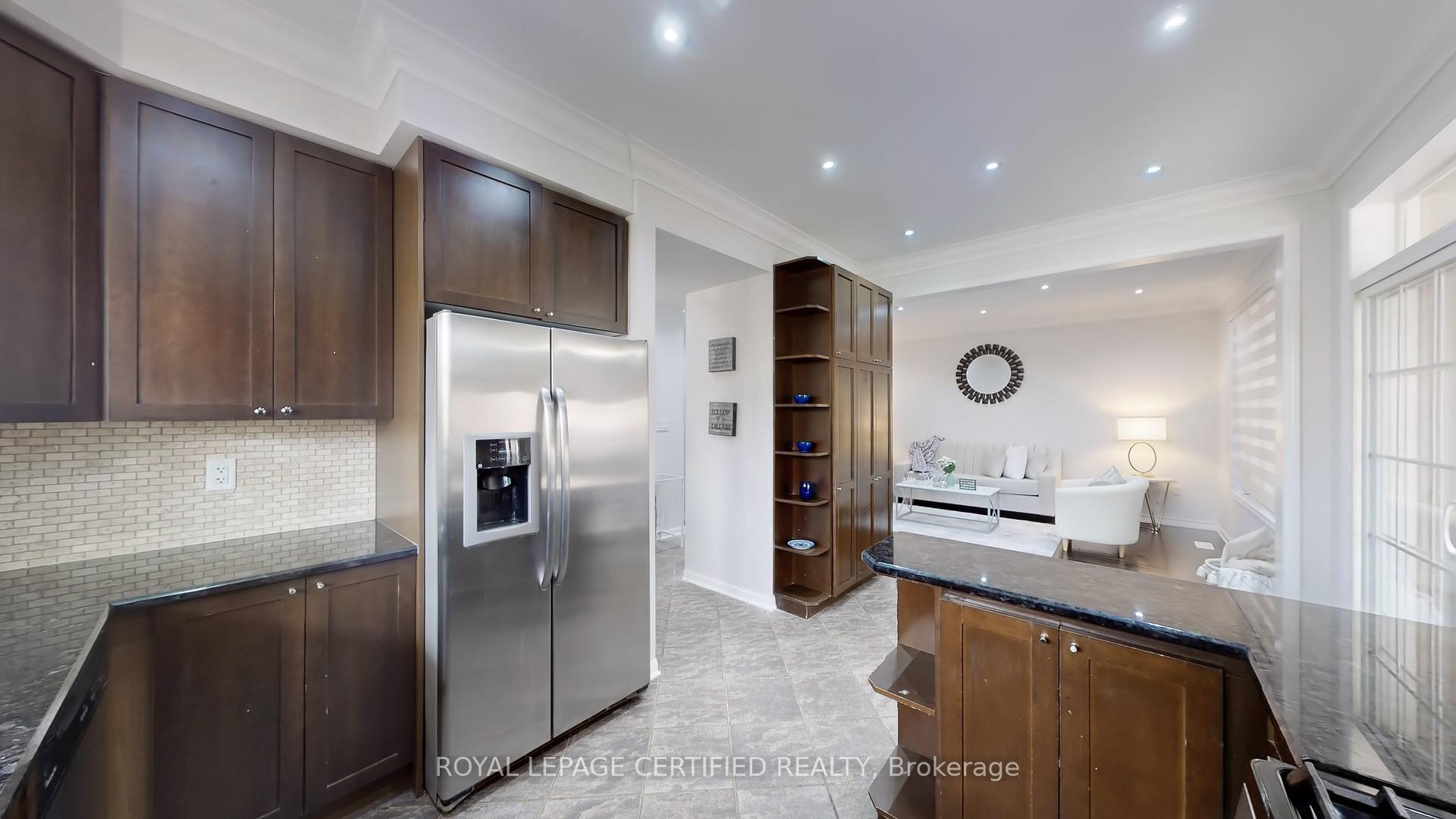 Photo 20 of 169 Fennamore Terrace, Milton, Harrison — HOMEH