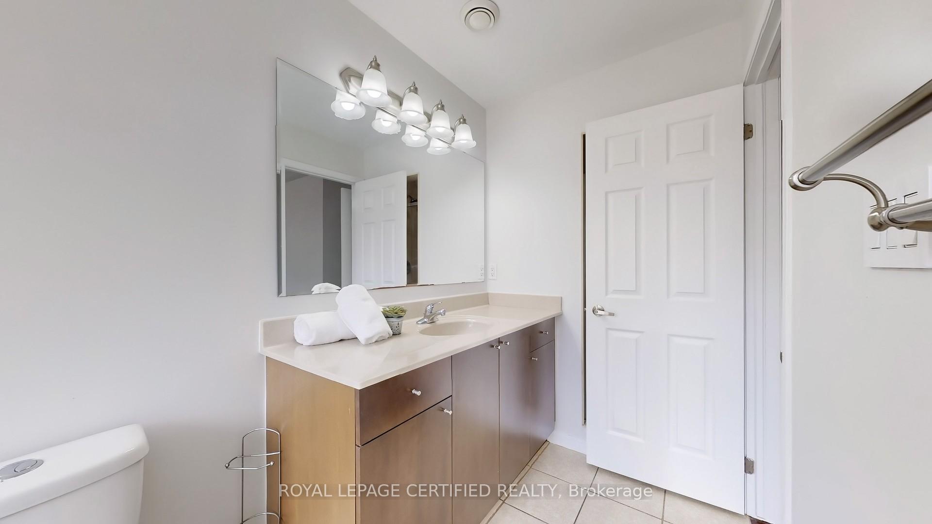 Photo 29 of 169 Fennamore Terrace, Milton, Harrison — HOMEH