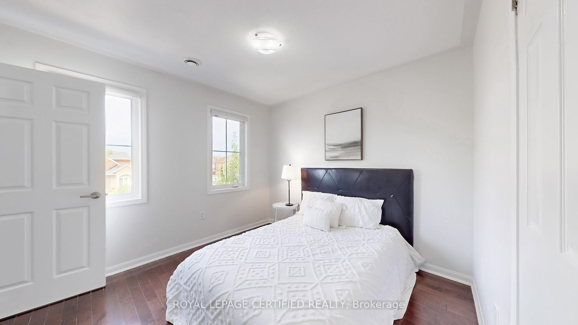 Photo 33 of 169 Fennamore Terrace, Milton, Harrison — HOMEH