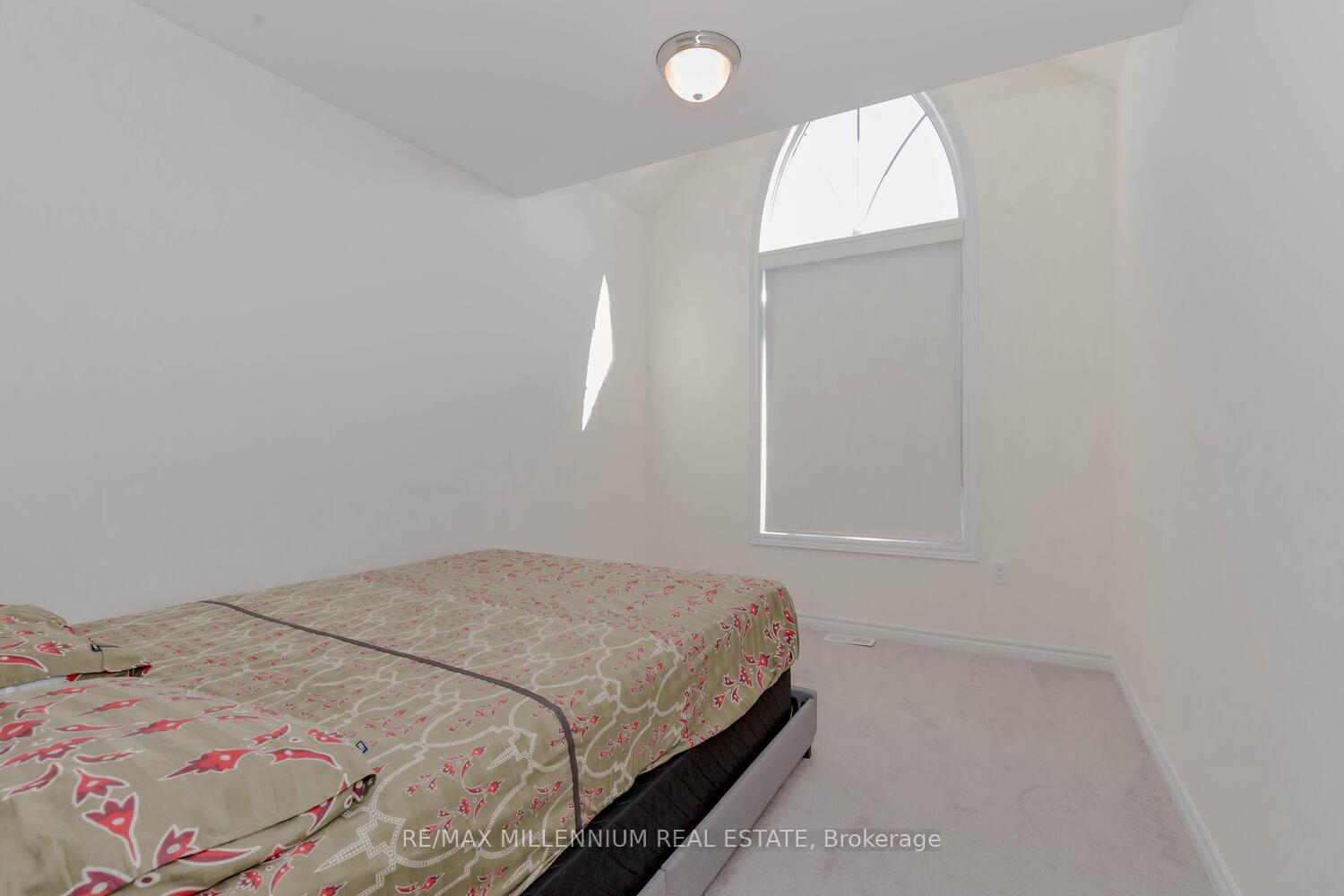 Photo 5 of 639 Bearberry Place, Milton, Cobban — HOMEH