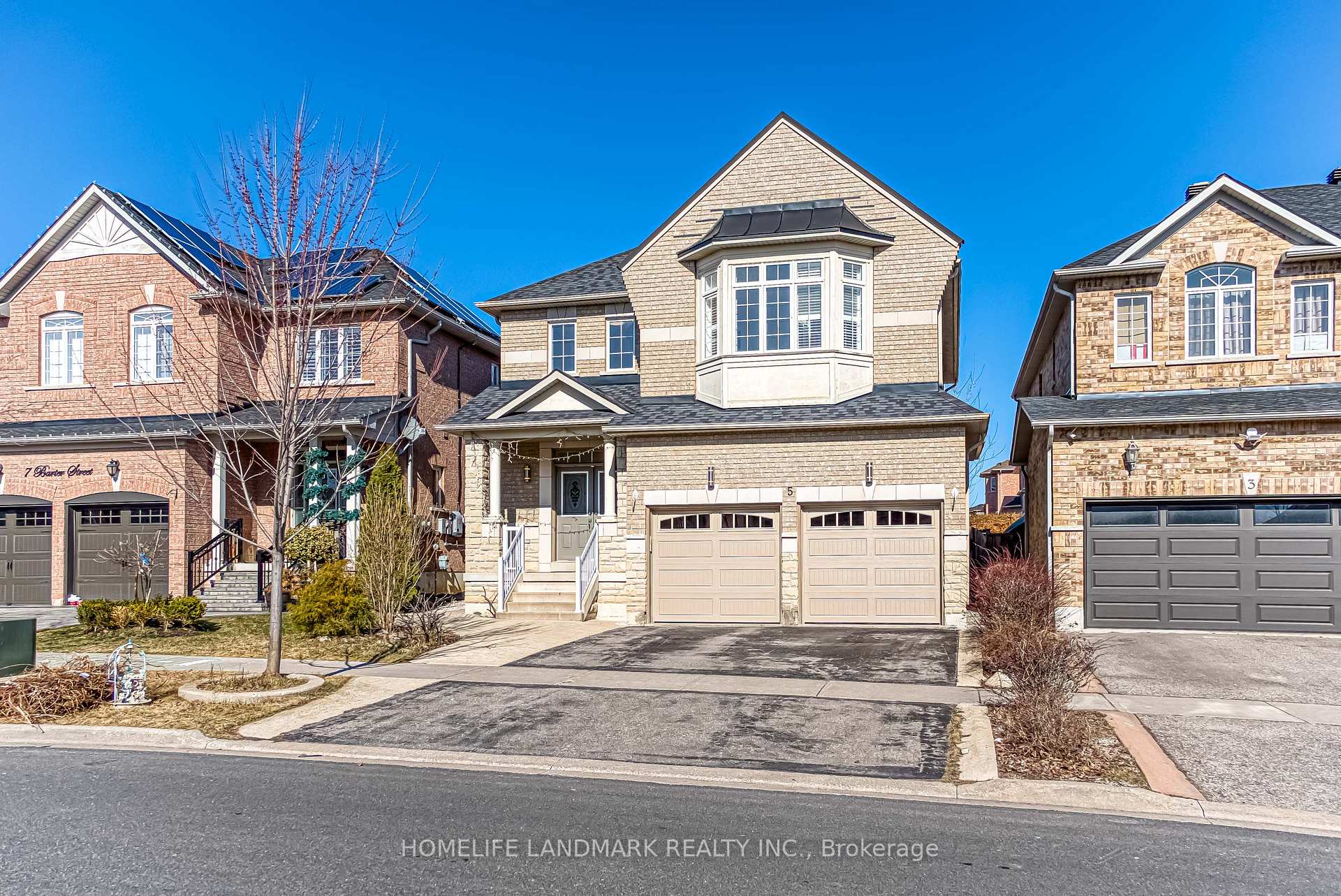 Photo 2 of Unit Main & 2nd, 5 Barter Street, Markham, Box Grove — HOMEH