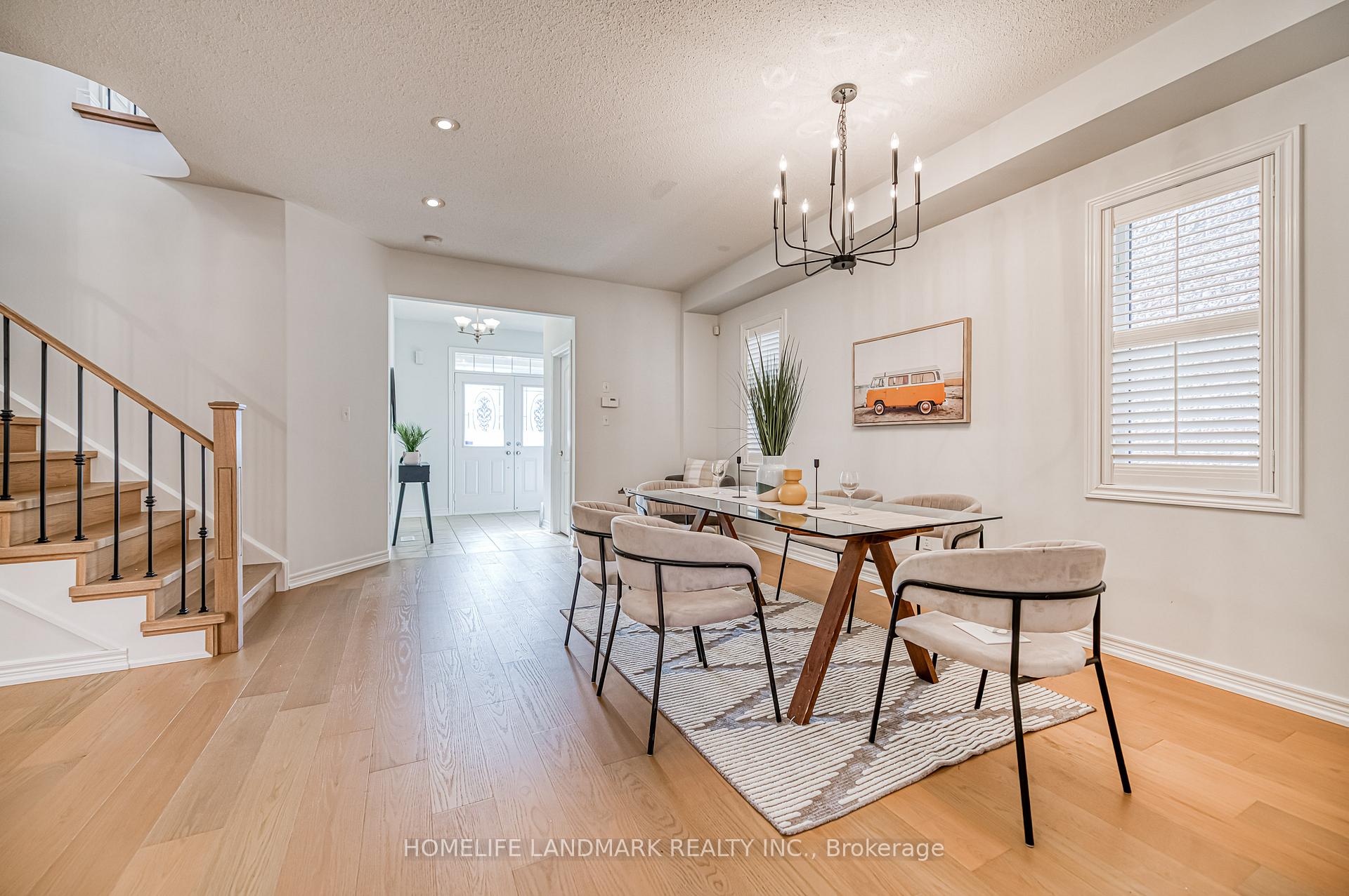 Photo 10 of Unit Main & 2nd, 5 Barter Street, Markham, Box Grove — HOMEH