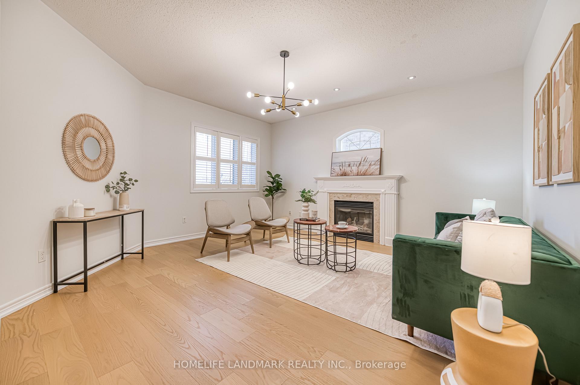 Photo 11 of Unit Main & 2nd, 5 Barter Street, Markham, Box Grove — HOMEH