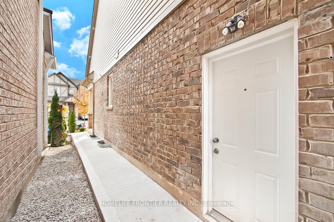 Photo 2 of Unit 1, 307 Hinton Terrace, Milton, Ford — HOMEH