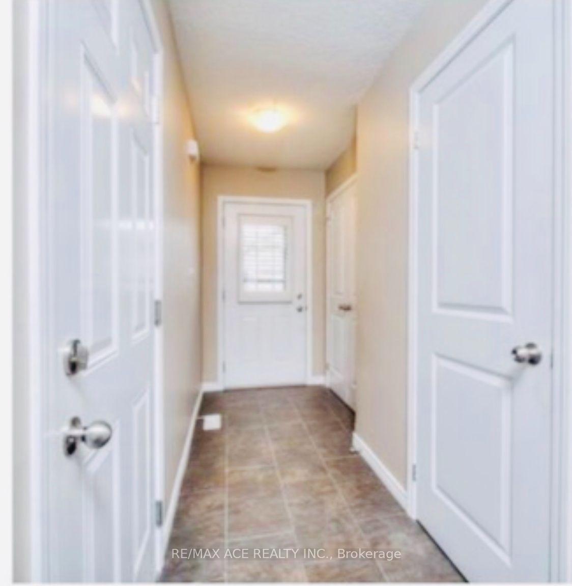 Photo 10 of 122 Rochefort Street, Kitchener — HOMEH