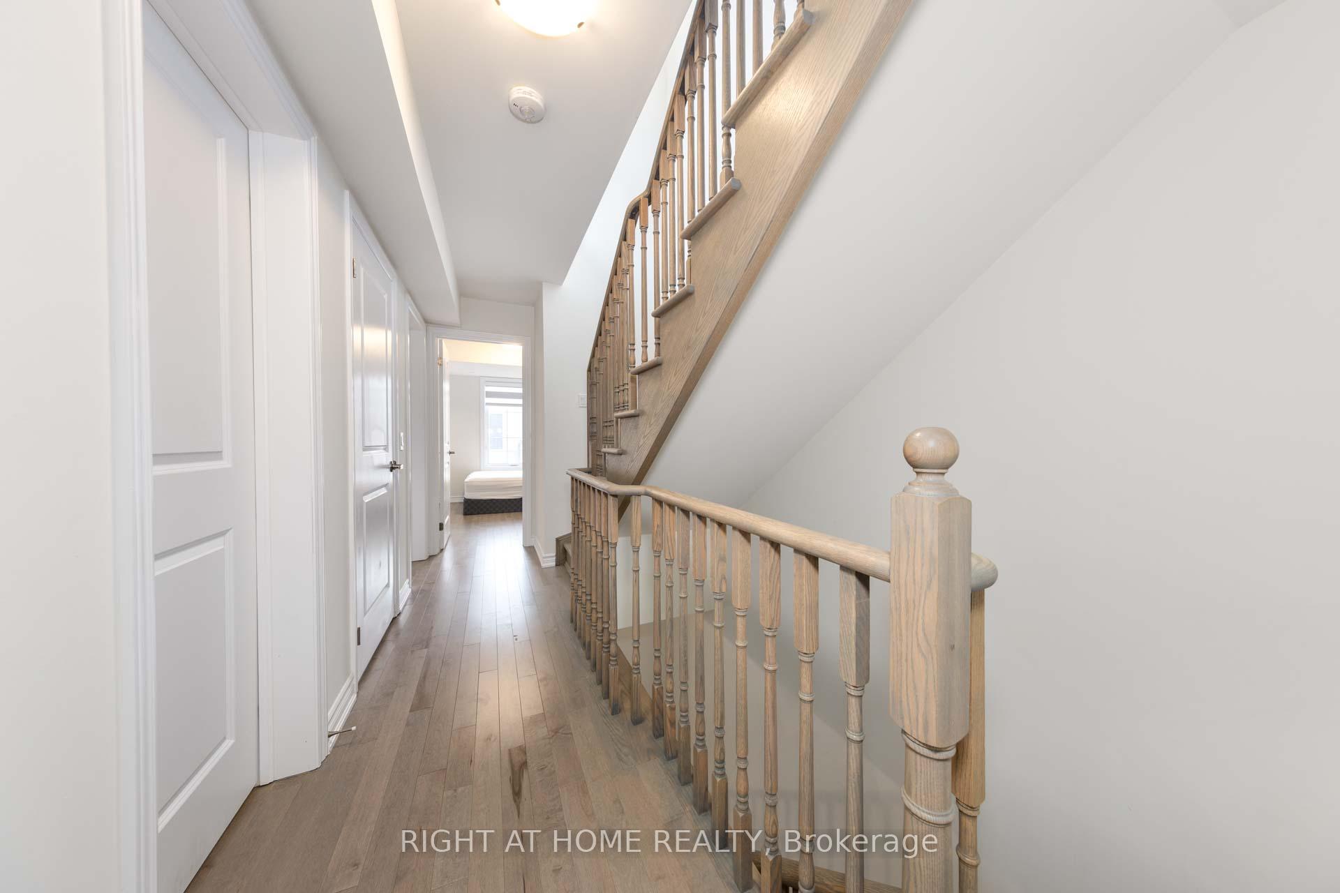 Photo 7 of 88 William Shearn Crescent, Markham, Angus Glen — HOMEH
