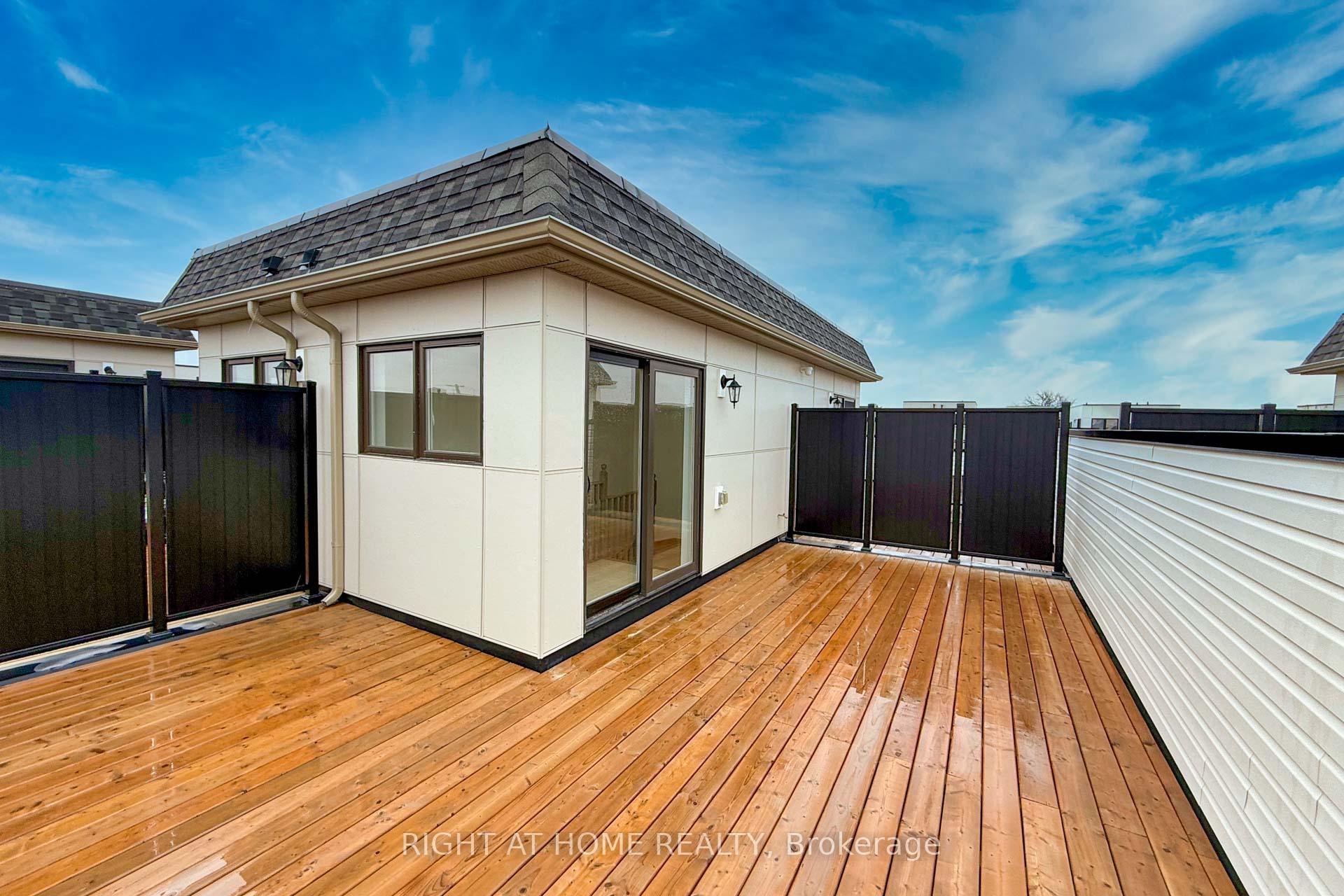 Photo 15 of 88 William Shearn Crescent, Markham, Angus Glen — HOMEH
