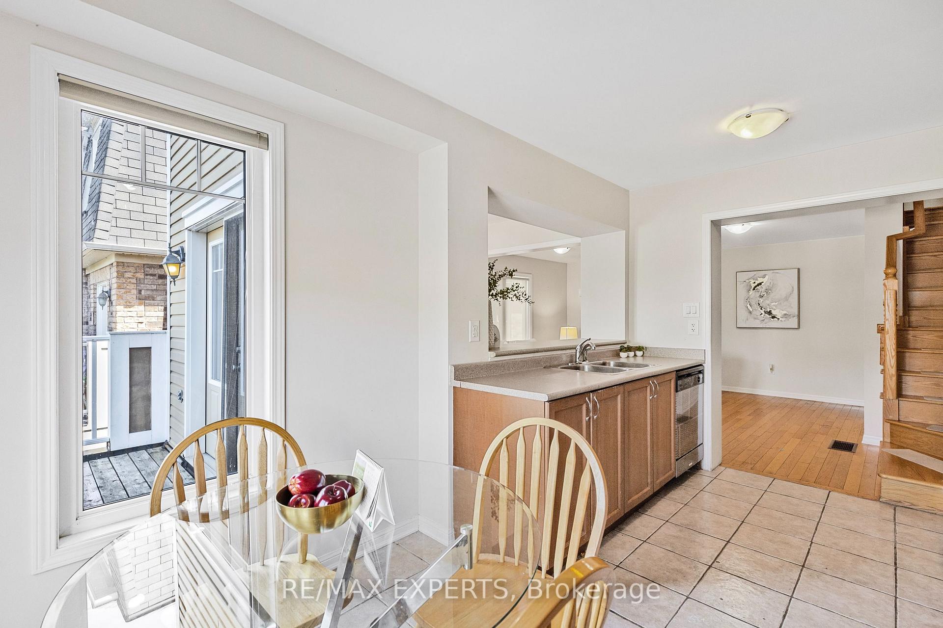 Photo 12 of 217 Woodley Crescent, Milton, Willmott — HOMEH