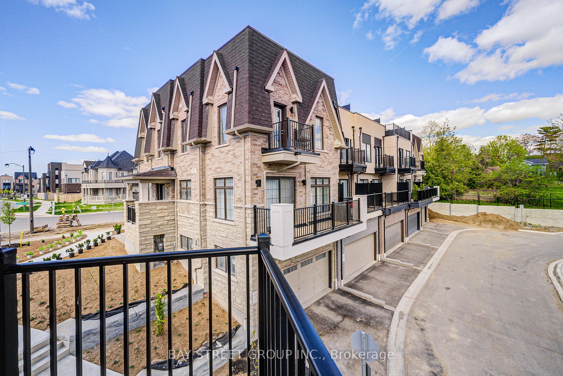Photo 5 of 149 Yorkton Boulevard, Markham, Angus Glen — HOMEH