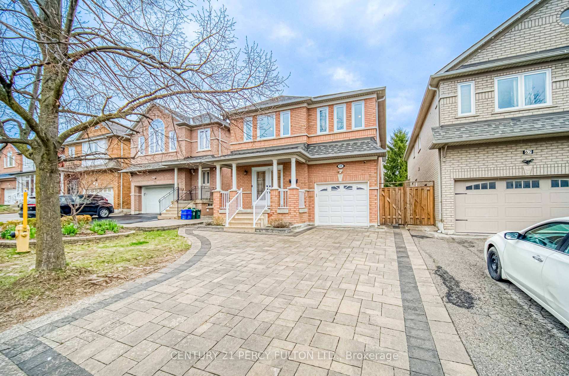 Photo 2 of 69 Ray Street, Markham, Village Green-South Unionville — HOMEH