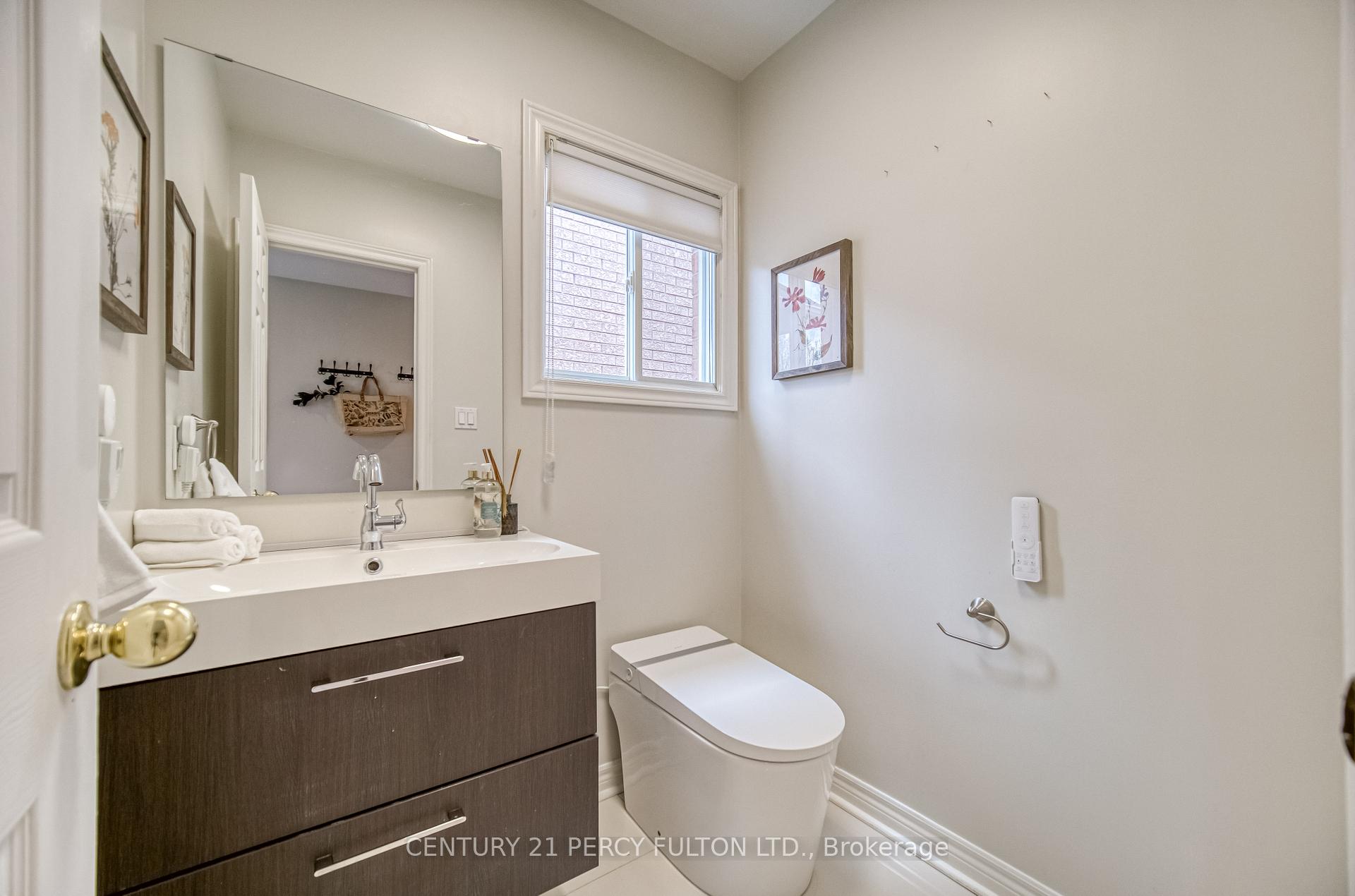 Photo 16 of 69 Ray Street, Markham, Village Green-South Unionville — HOMEH