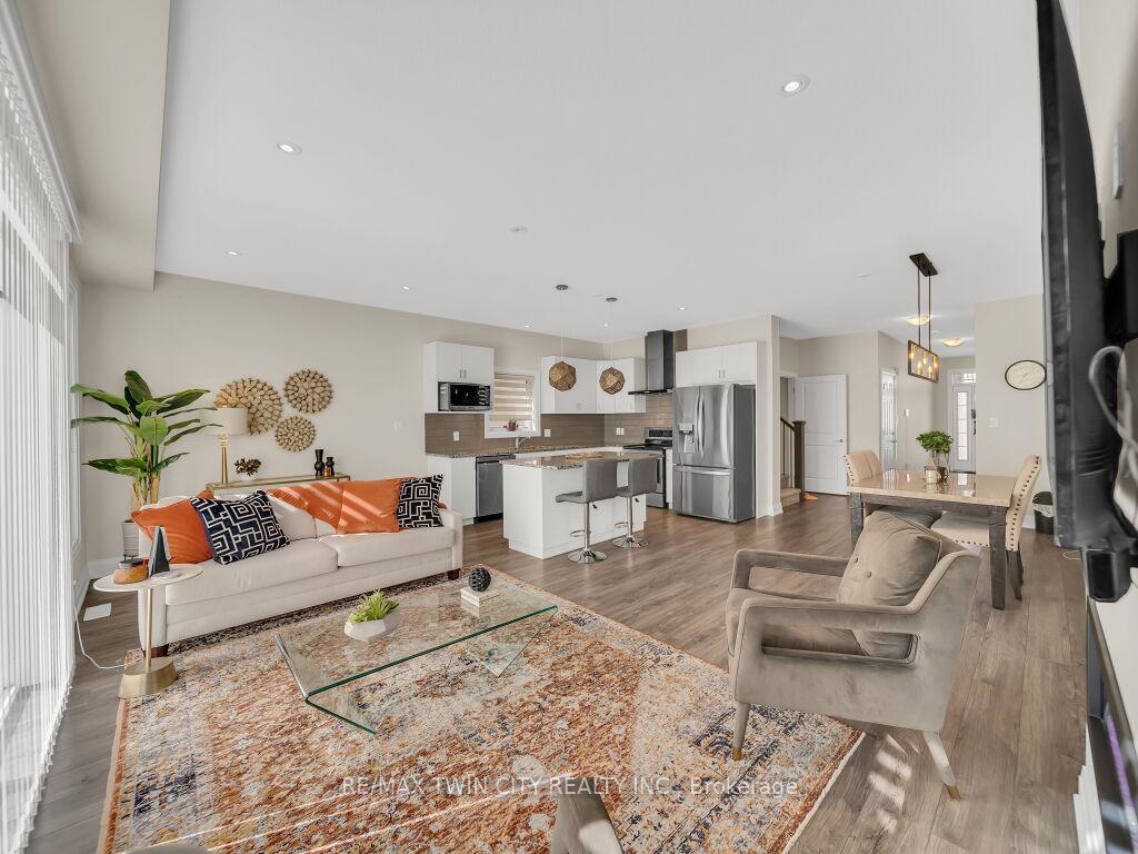 Photo 6 of 217 Sedgewood Street, Kitchener — HOMEH
