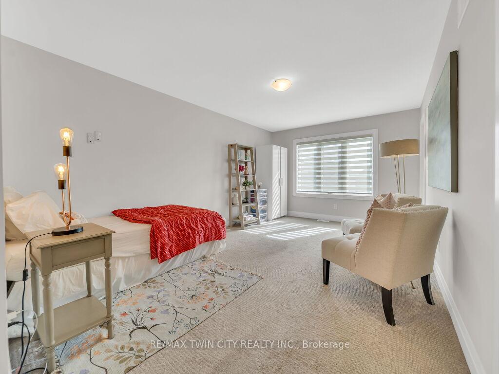 Photo 14 of 217 Sedgewood Street, Kitchener — HOMEH