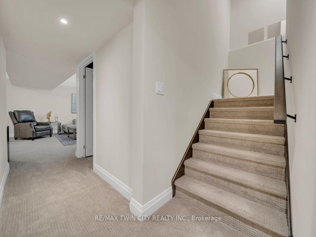 Photo 23 of 217 Sedgewood Street, Kitchener — HOMEH
