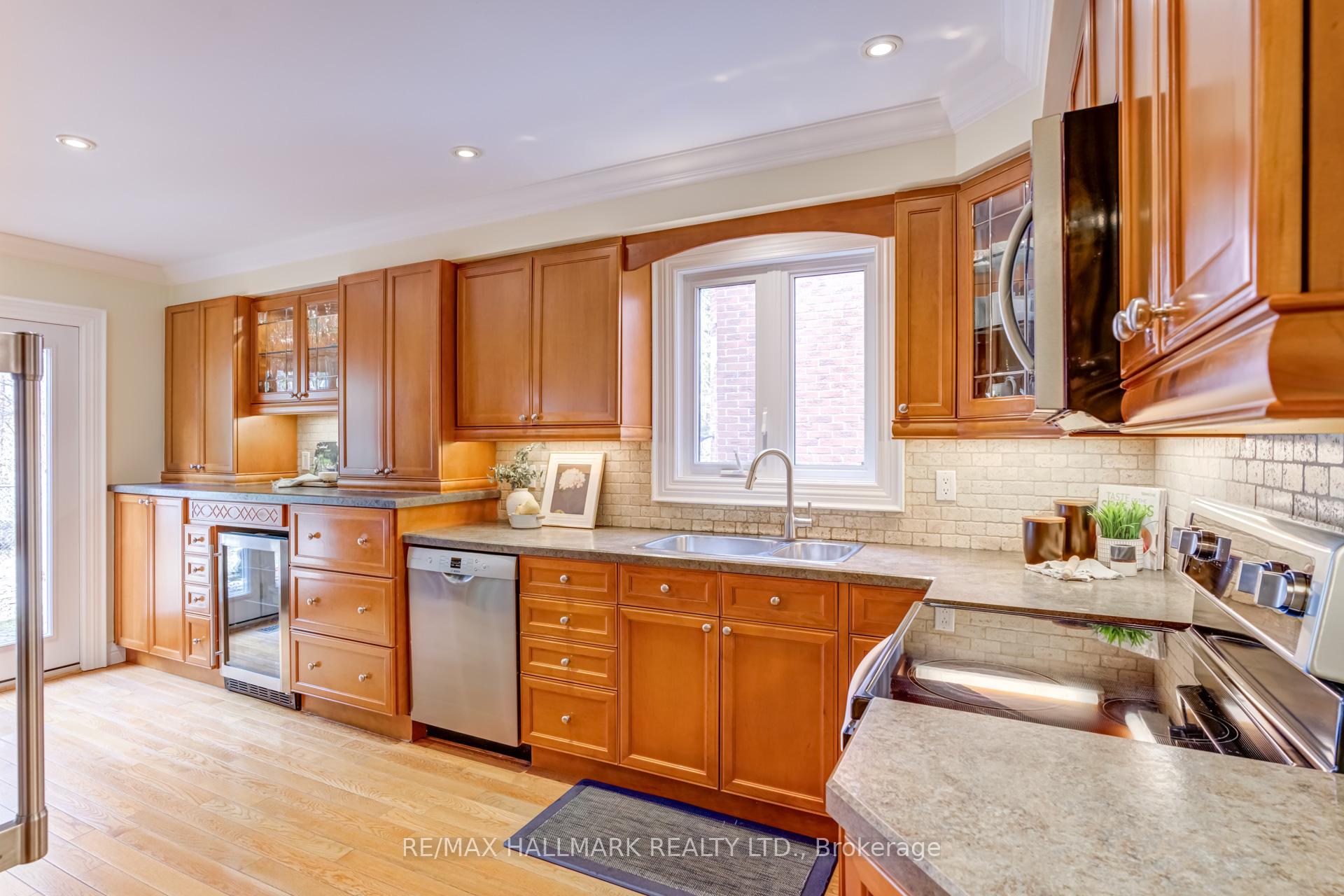 Photo 9 of 78 Beck Drive, Markham, Raymerville — HOMEH