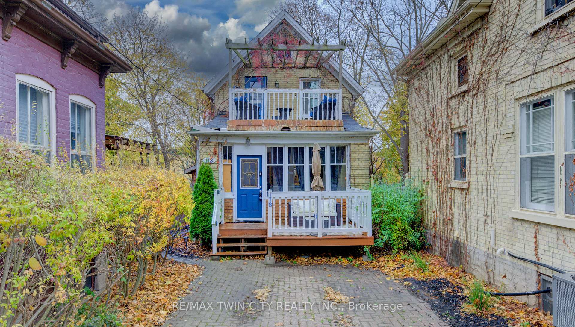 Photo 1 of 118 College Street, Kitchener — HOMEH