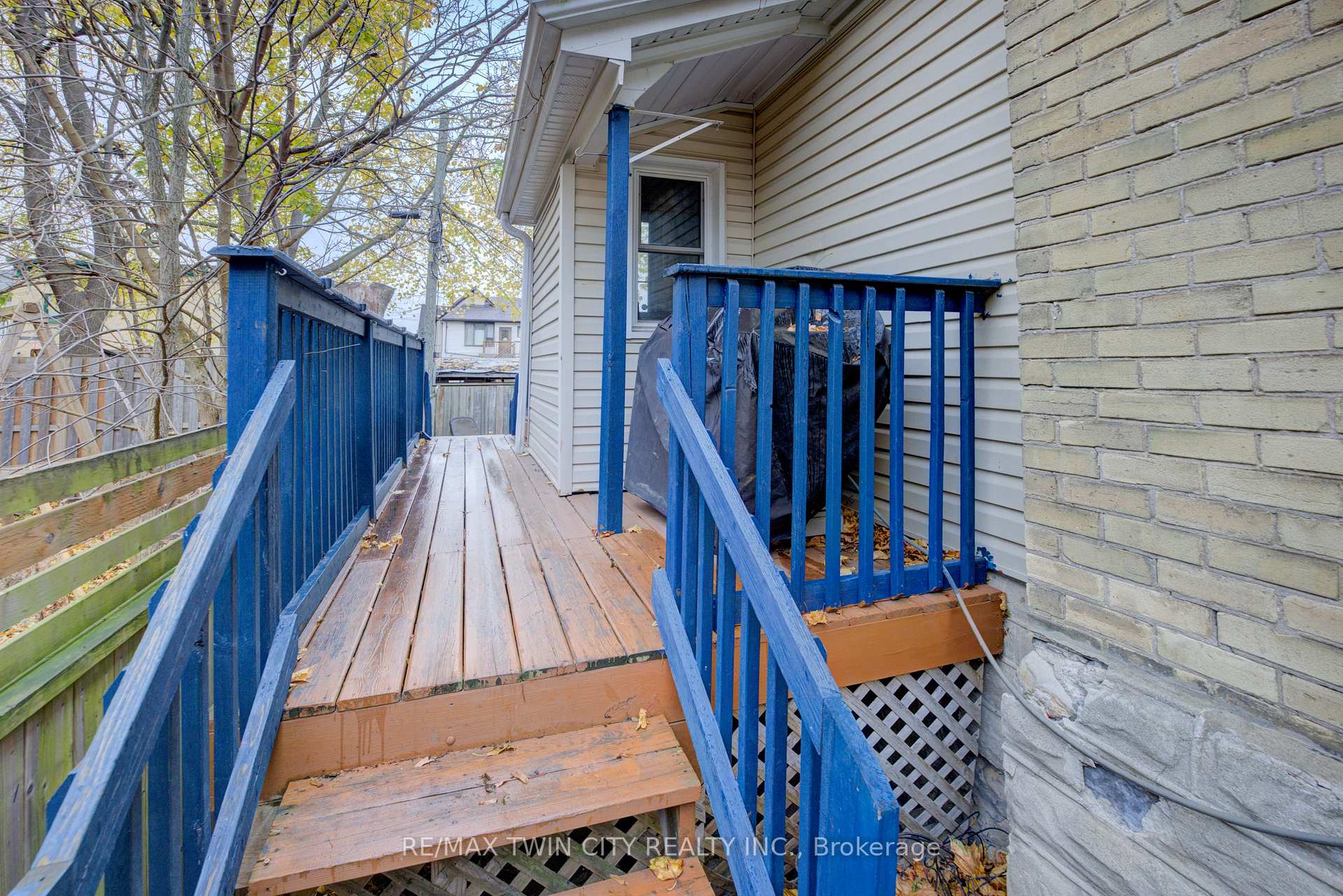 Photo 28 of 118 College Street, Kitchener — HOMEH