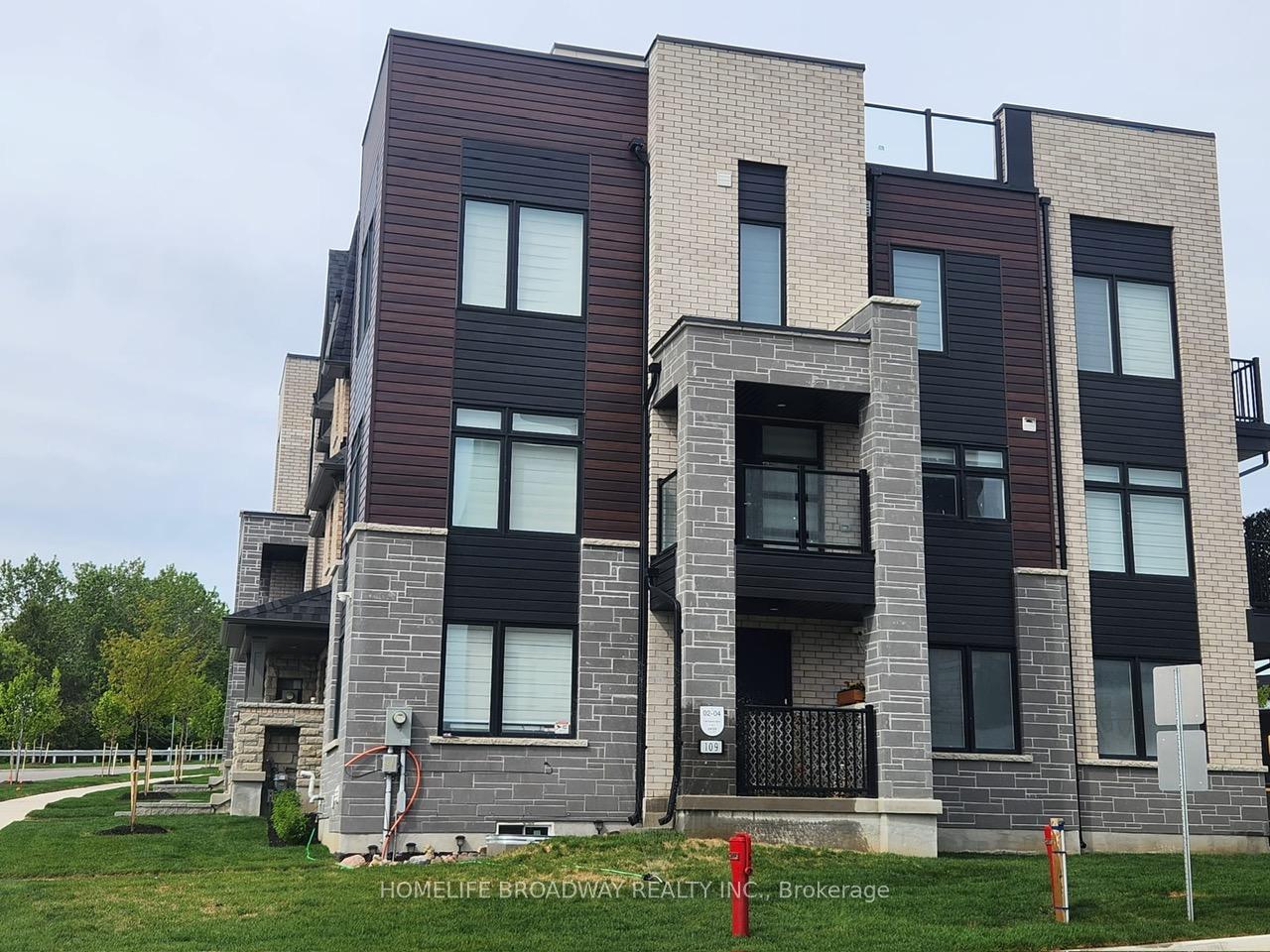 Front of 109 Yorkton Boulevard