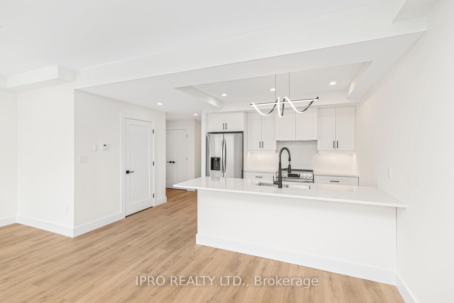 Photo 12 of Unit Main, 34 Crooks Street, Hamilton, Strathcona — HOMEH