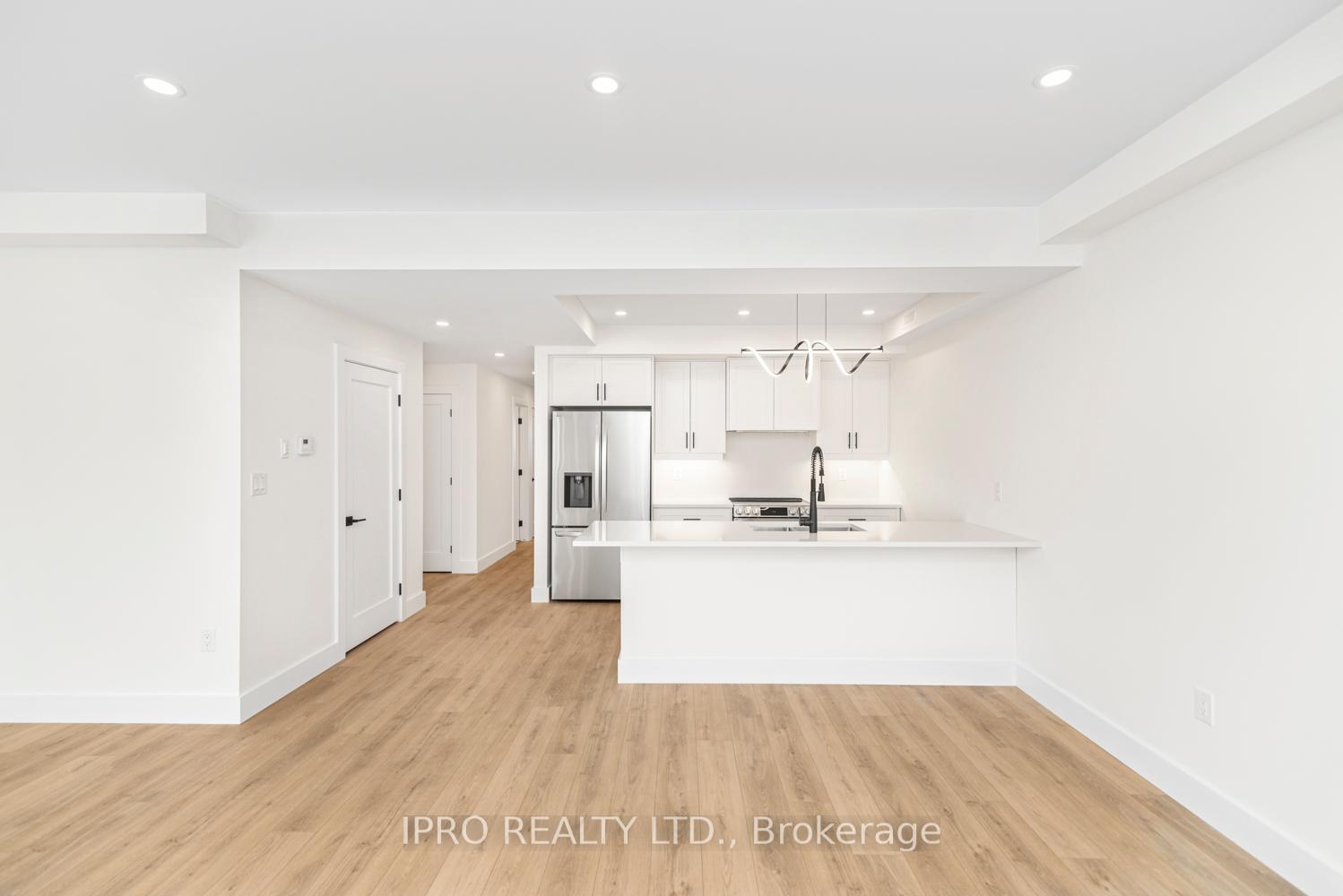 Photo 19 of Unit Main, 34 Crooks Street, Hamilton, Strathcona — HOMEH