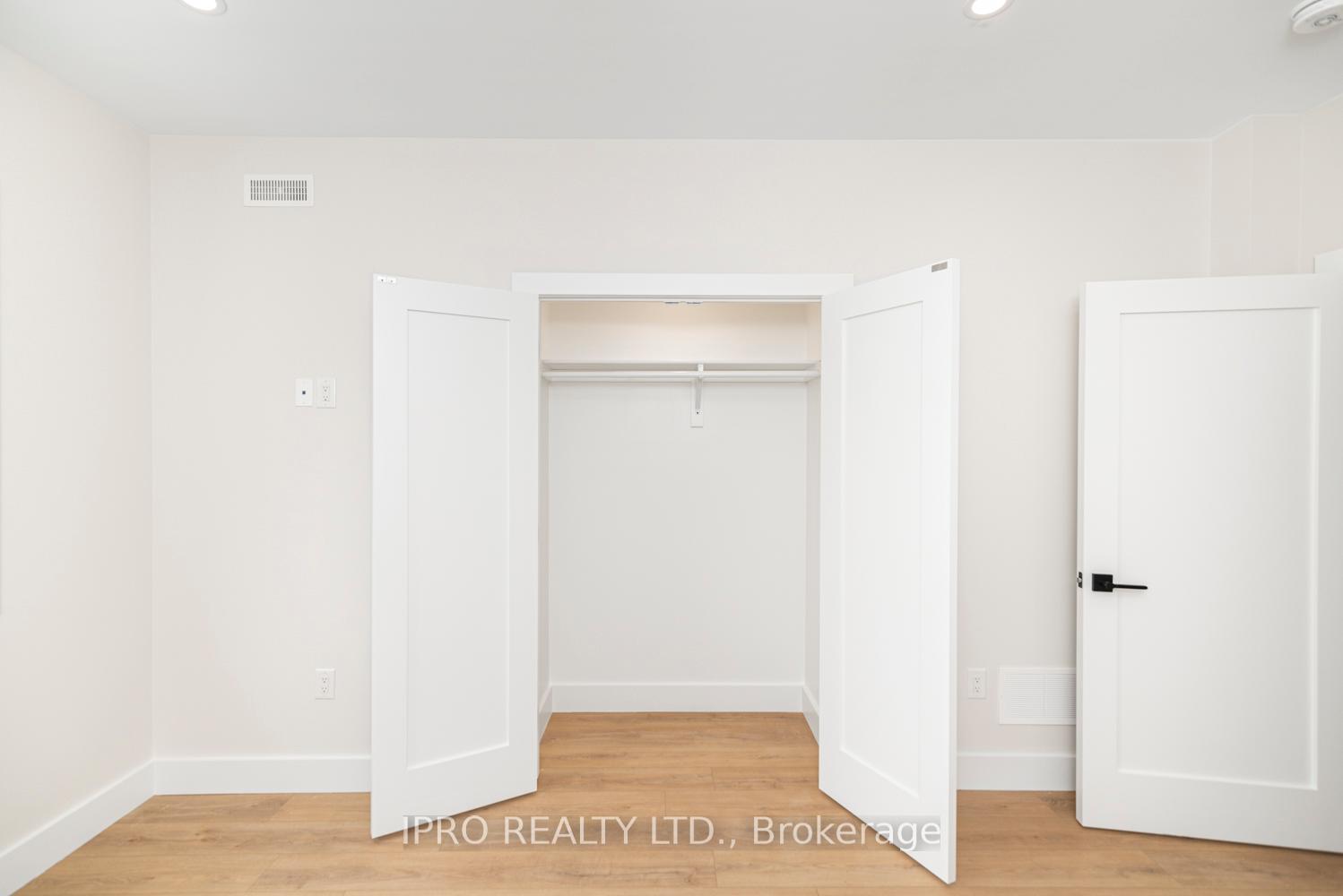 Photo 22 of Unit Main, 34 Crooks Street, Hamilton, Strathcona — HOMEH