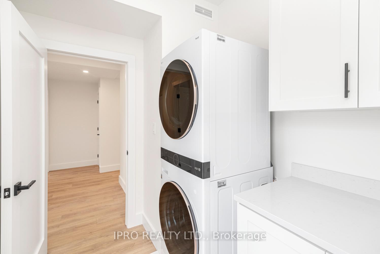 Photo 31 of Unit Main, 34 Crooks Street, Hamilton, Strathcona — HOMEH