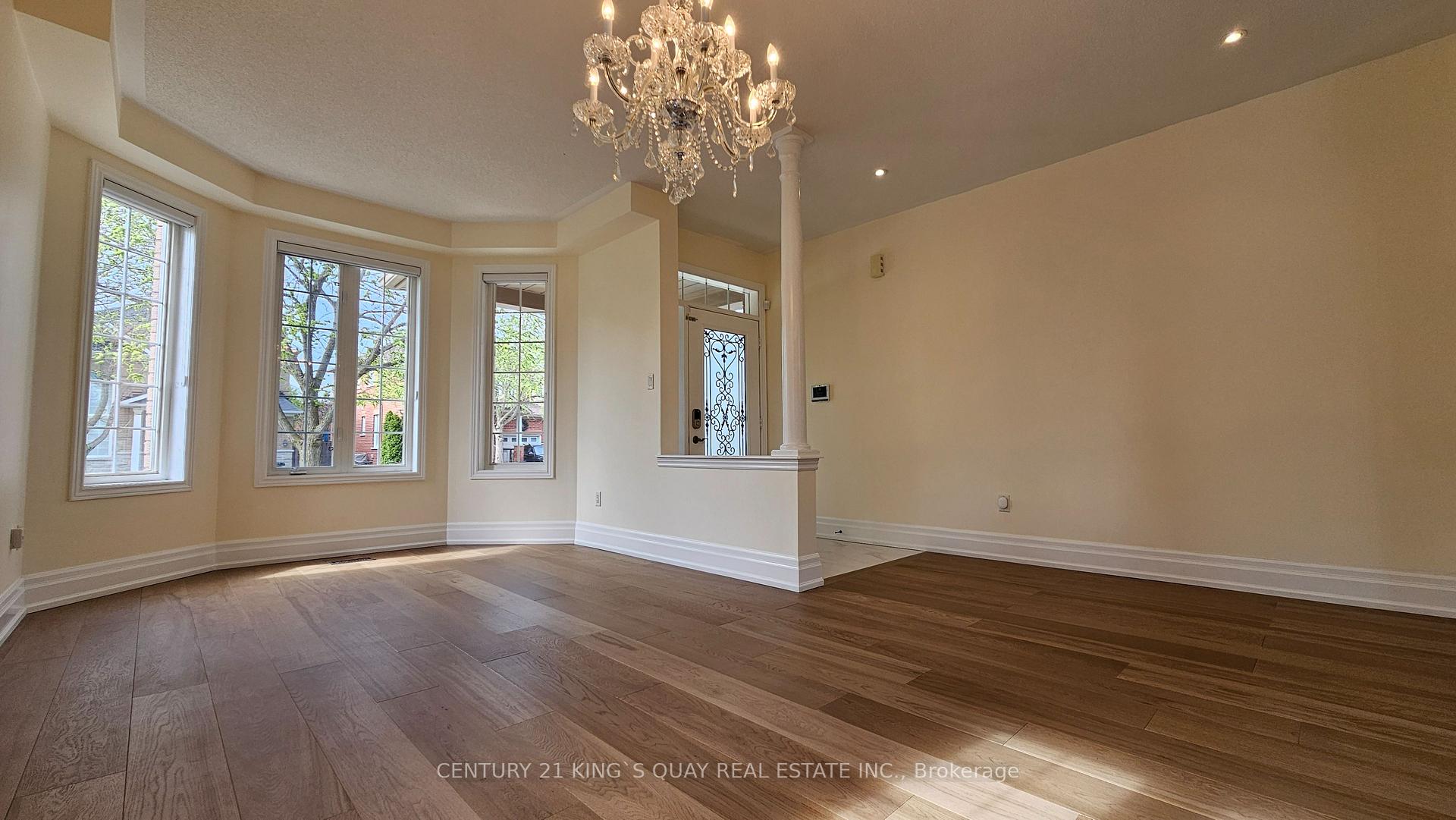 Photo 6 of 67 Appleview Road, Markham, Greensborough — HOMEH