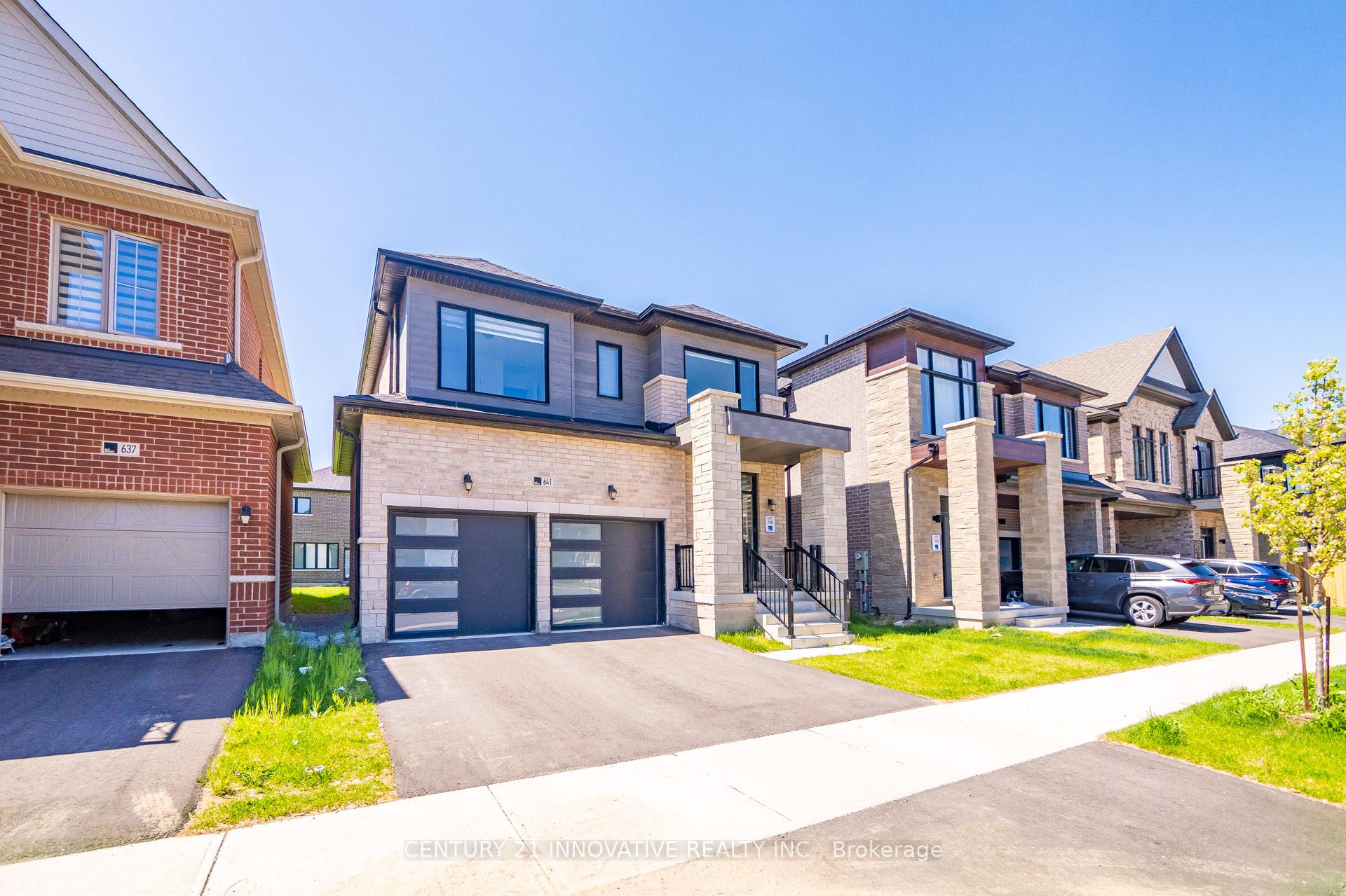 Photo 4 of 641 Etheridge Avenue E, Milton, Cobban — HOMEH