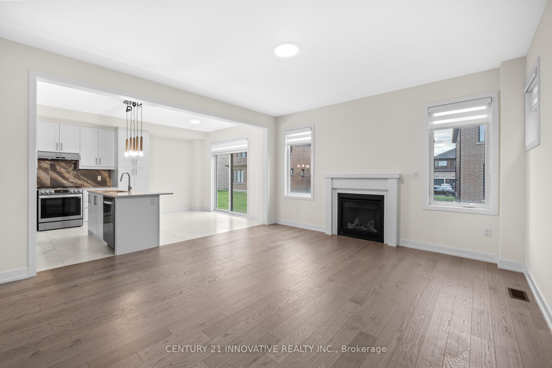 Photo 12 of 641 Etheridge Avenue E, Milton, Cobban — HOMEH