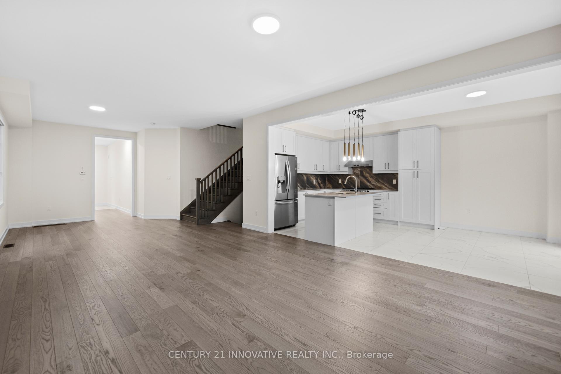 Photo 13 of 641 Etheridge Avenue E, Milton, Cobban — HOMEH