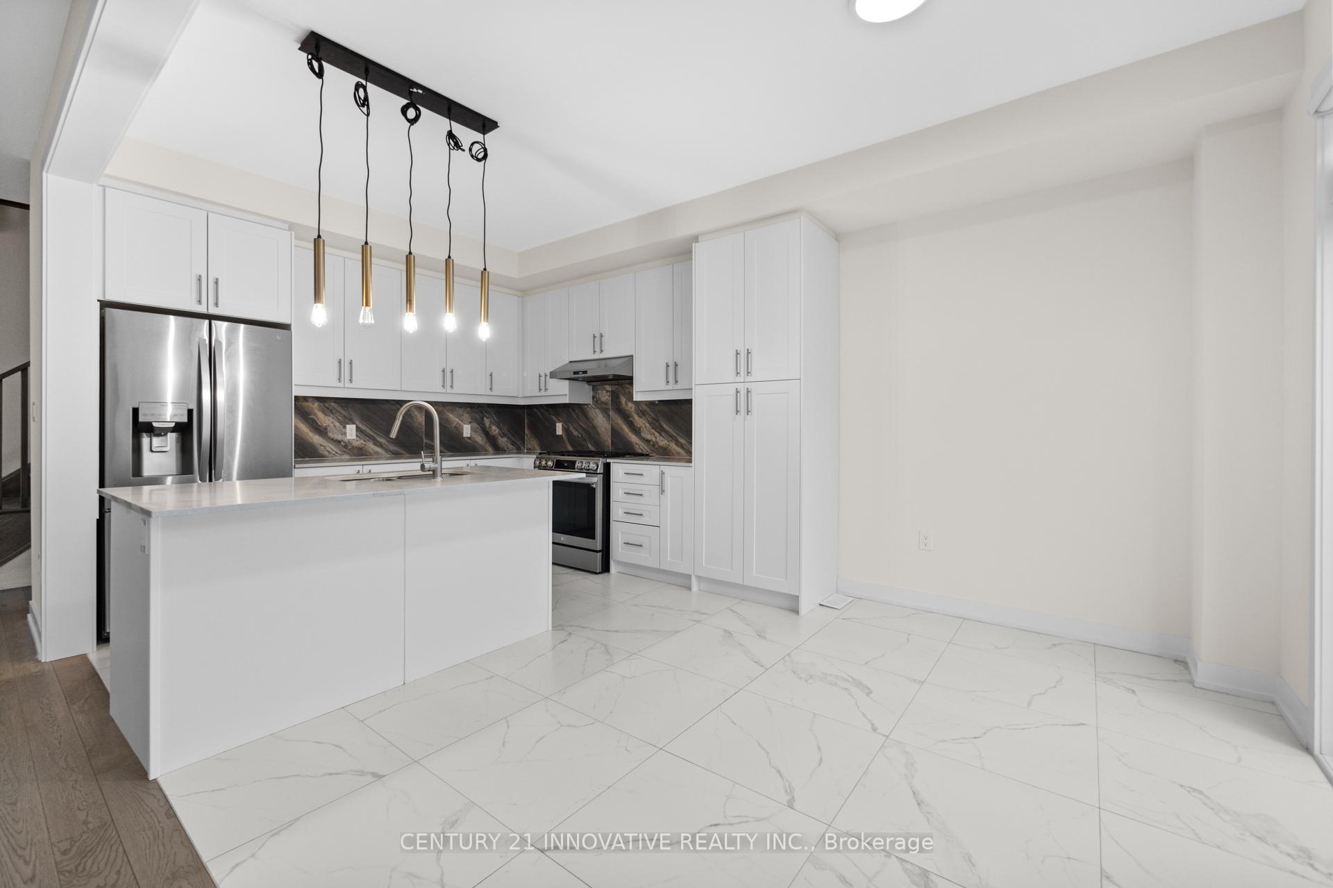 Photo 15 of 641 Etheridge Avenue E, Milton, Cobban — HOMEH