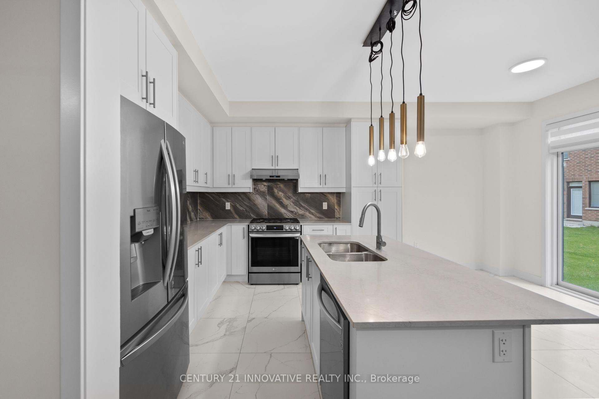 Photo 16 of 641 Etheridge Avenue E, Milton, Cobban — HOMEH