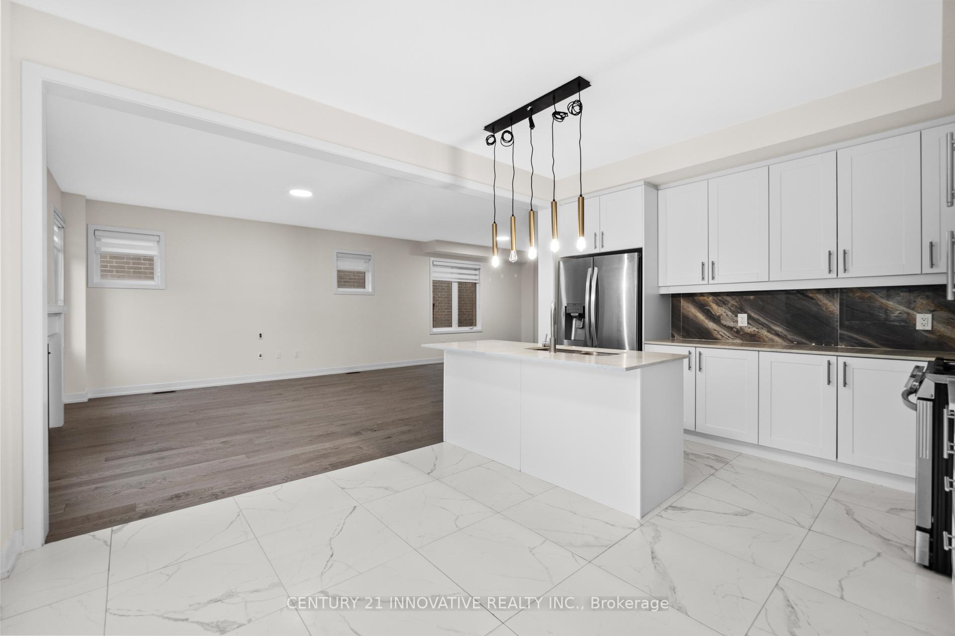 Photo 18 of 641 Etheridge Avenue E, Milton, Cobban — HOMEH